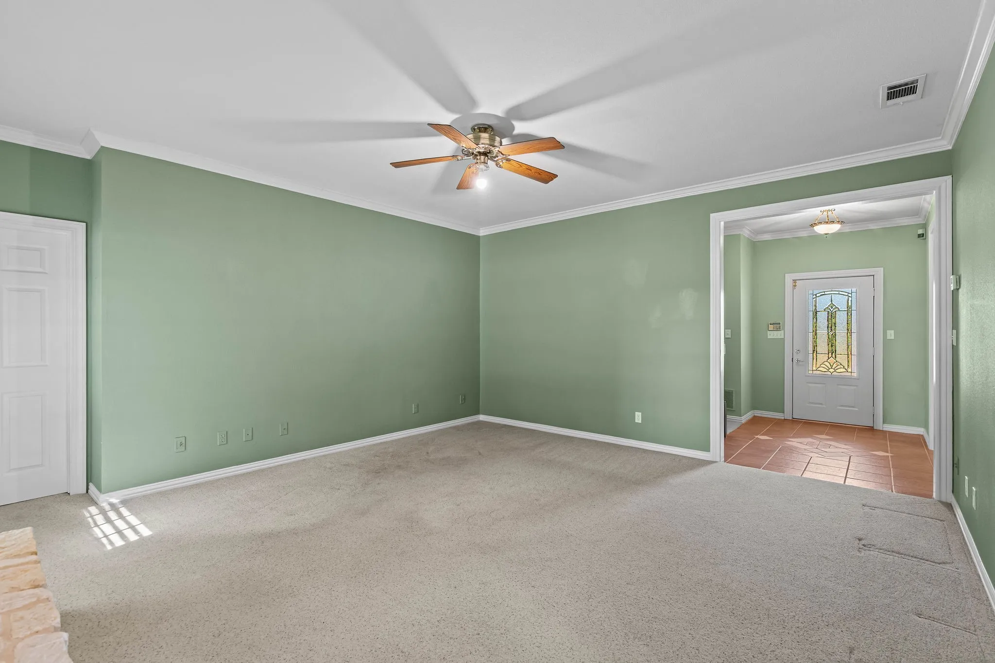 Single Family Residence For Sale in Wise County , 872 County Road 1670, Alvord, Texas 76225, 4 Bedroom, 3 Bathroom, 3 Garage spaces, 3,698 Sqft, built in 1998, mls#21388379, Real Estate Agent in Alvord, Homes For Sale in Wise county, Homes For Sale in Alvord, Realtor in Alvord Texas, Real Estate Brokerage Independent Realty Texas, Luminita Cordes Realtor