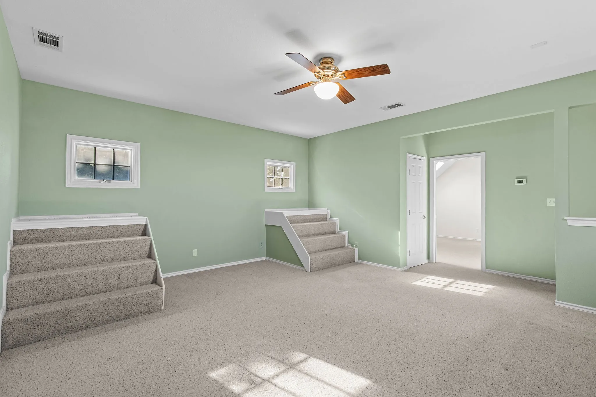 Single Family Residence For Sale in Wise County , 872 County Road 1670, Alvord, Texas 76225, 4 Bedroom, 3 Bathroom, 3 Garage spaces, 3,698 Sqft, built in 1998, mls#21388379, Real Estate Agent in Alvord, Homes For Sale in Wise county, Homes For Sale in Alvord, Realtor in Alvord Texas, Real Estate Brokerage Independent Realty Texas, Luminita Cordes Realtor