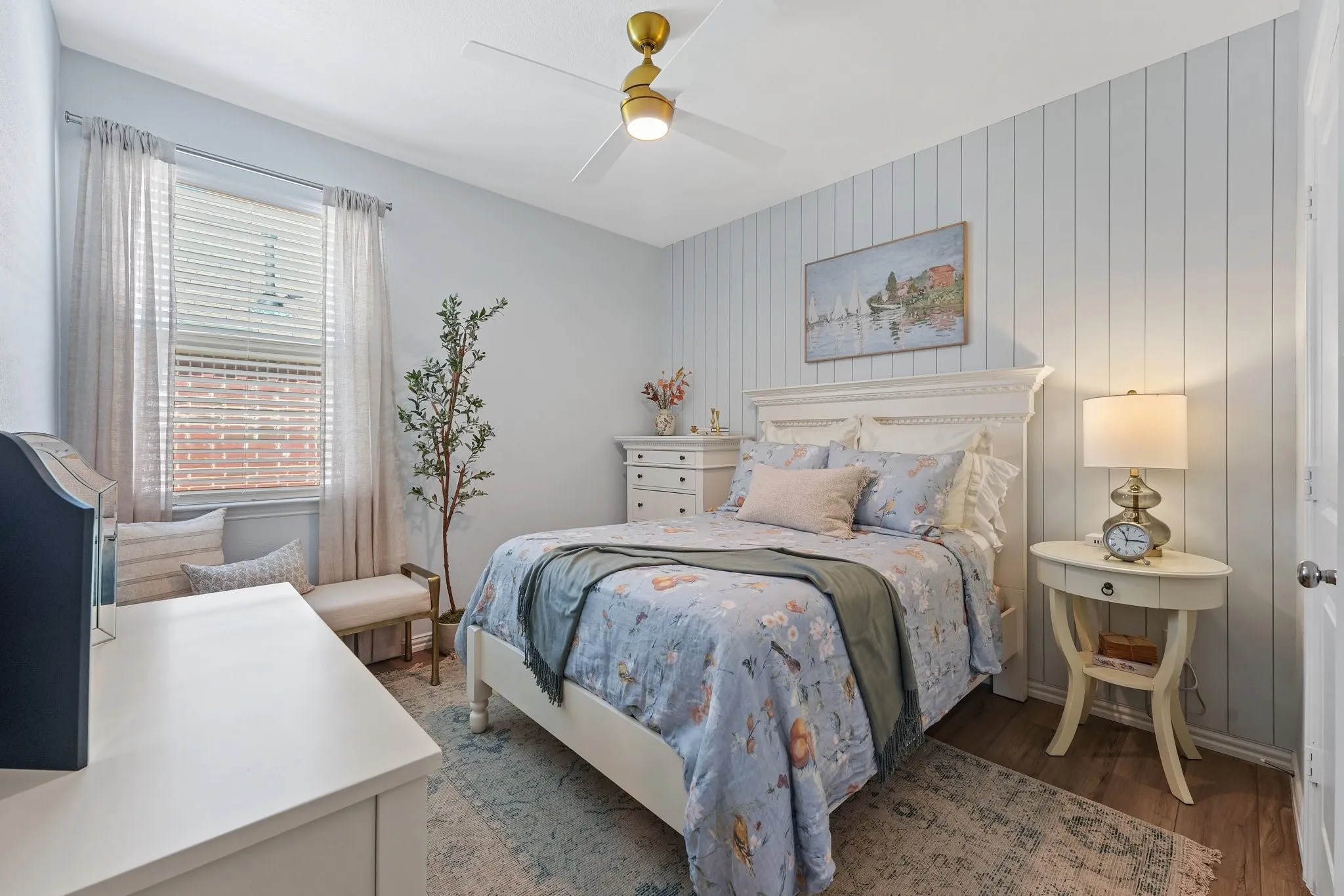 Single Family Residence For Sale in Tarrant County , 2552 Eden Creek Drive, Fort Worth, Texas 76179, 3 Bedroom, 2 Bathroom, 2 Garage spaces, 1,670 Sqft, built in 2022, mls#21389510, Real Estate Agent in Fort Worth, Homes For Sale in Tarrant county, Homes For Sale in Fort Worth, Realtor in Fort Worth Texas, Real Estate Brokerage Independent Realty Texas, Luminita Cordes Realtor