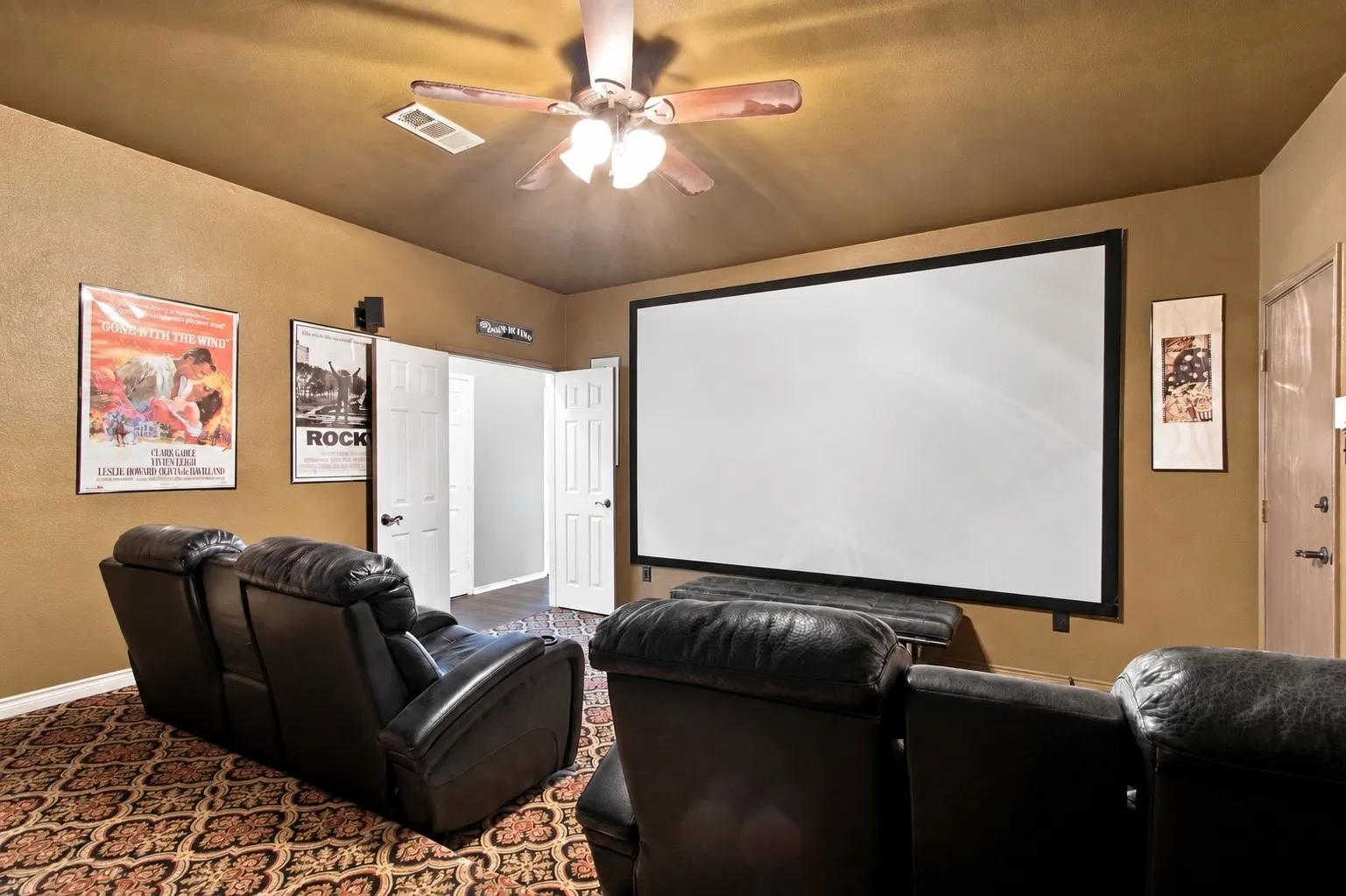 Single Family Residence For Sale in Collin County , 7536 Kathryn Drive, Frisco, Texas 75035, 5 Bedroom, 3 Bathroom, 2 Garage spaces, 3,238 Sqft, built in 2002, mls#21389890, Real Estate Agent in Frisco, Homes For Sale in Collin county, Homes For Sale in Frisco, Realtor in Frisco Texas, Real Estate Brokerage Independent Realty Texas, Luminita Cordes Realtor