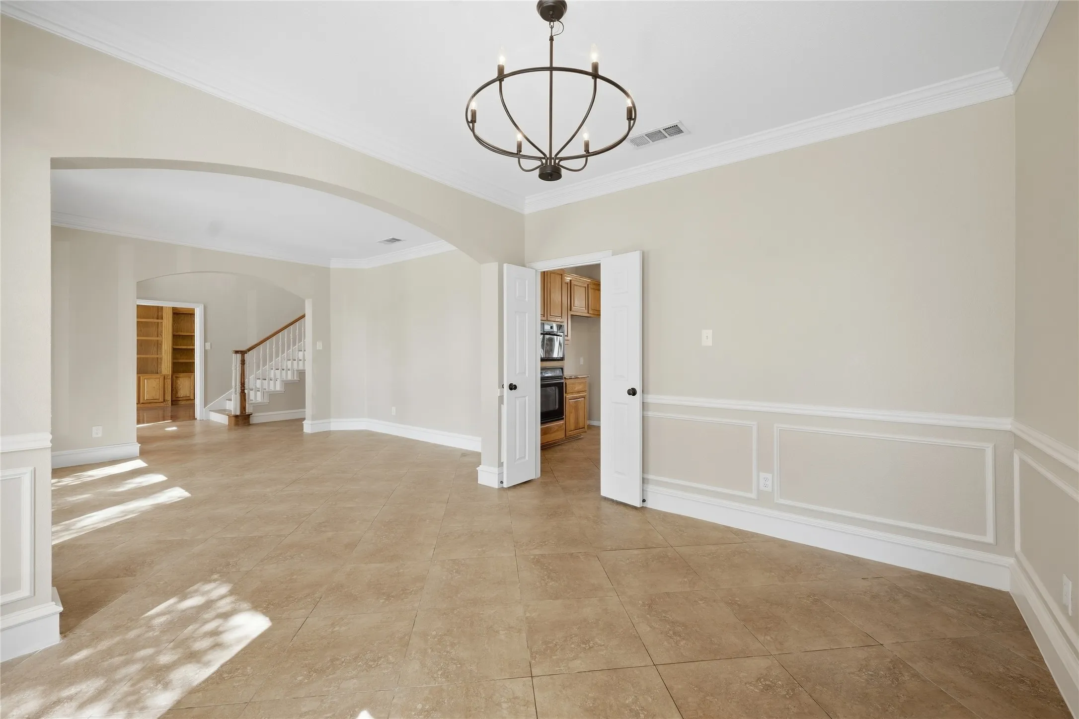 Single Family Residence For Sale in Tarrant County , 1209 Mesa Trail, Keller, Texas 76248, 5 Bedroom, 4 Bathroom, 2 Garage spaces, 3,622 Sqft, built in 2002, mls#21388499, Real Estate Agent in Keller, Homes For Sale in Tarrant county, Homes For Sale in Keller, Realtor in Keller Texas, Real Estate Brokerage Independent Realty Texas, Luminita Cordes Realtor