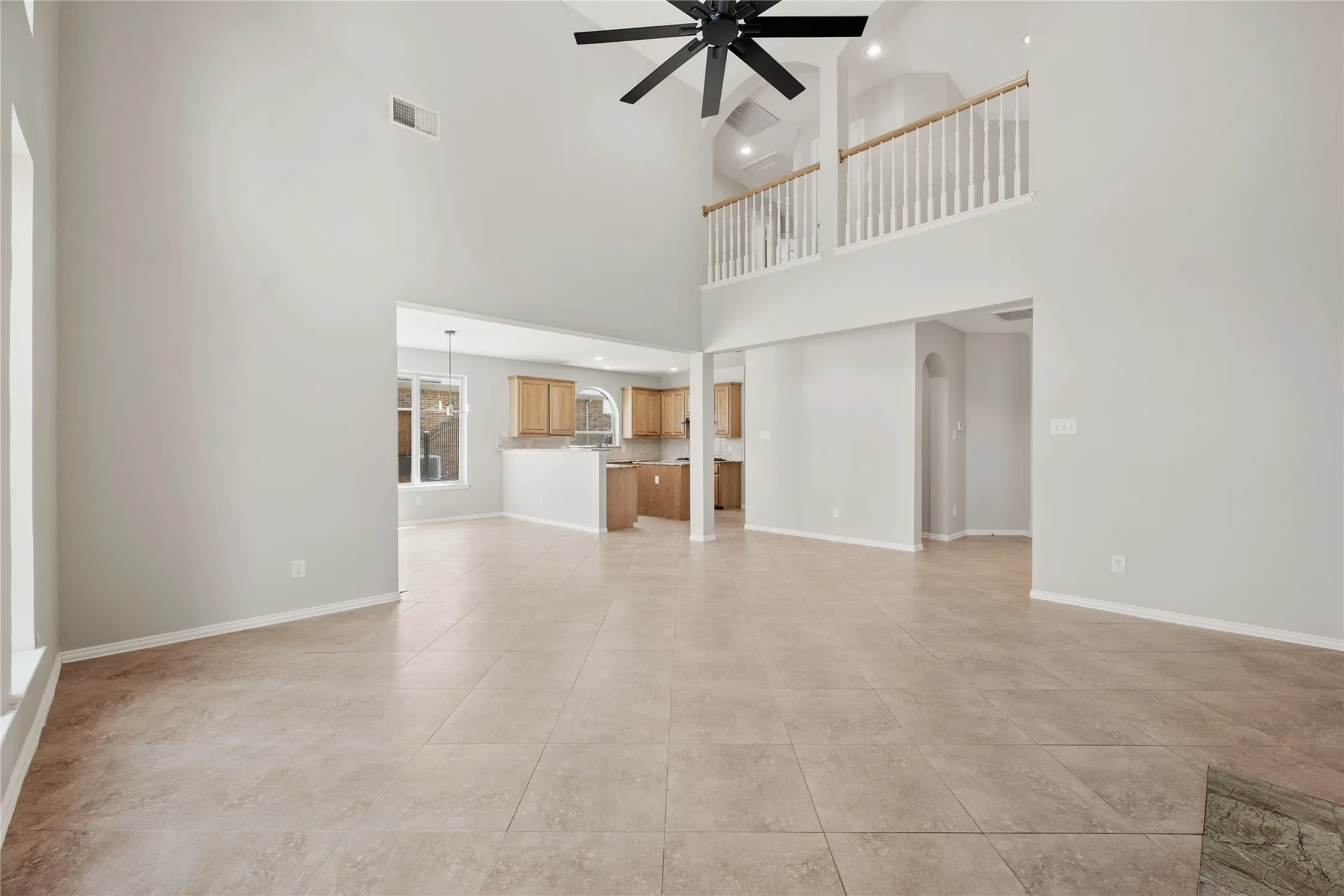 Single Family Residence For Sale in Tarrant County , 1209 Mesa Trail, Keller, Texas 76248, 5 Bedroom, 4 Bathroom, 2 Garage spaces, 3,622 Sqft, built in 2002, mls#21388499, Real Estate Agent in Keller, Homes For Sale in Tarrant county, Homes For Sale in Keller, Realtor in Keller Texas, Real Estate Brokerage Independent Realty Texas, Luminita Cordes Realtor