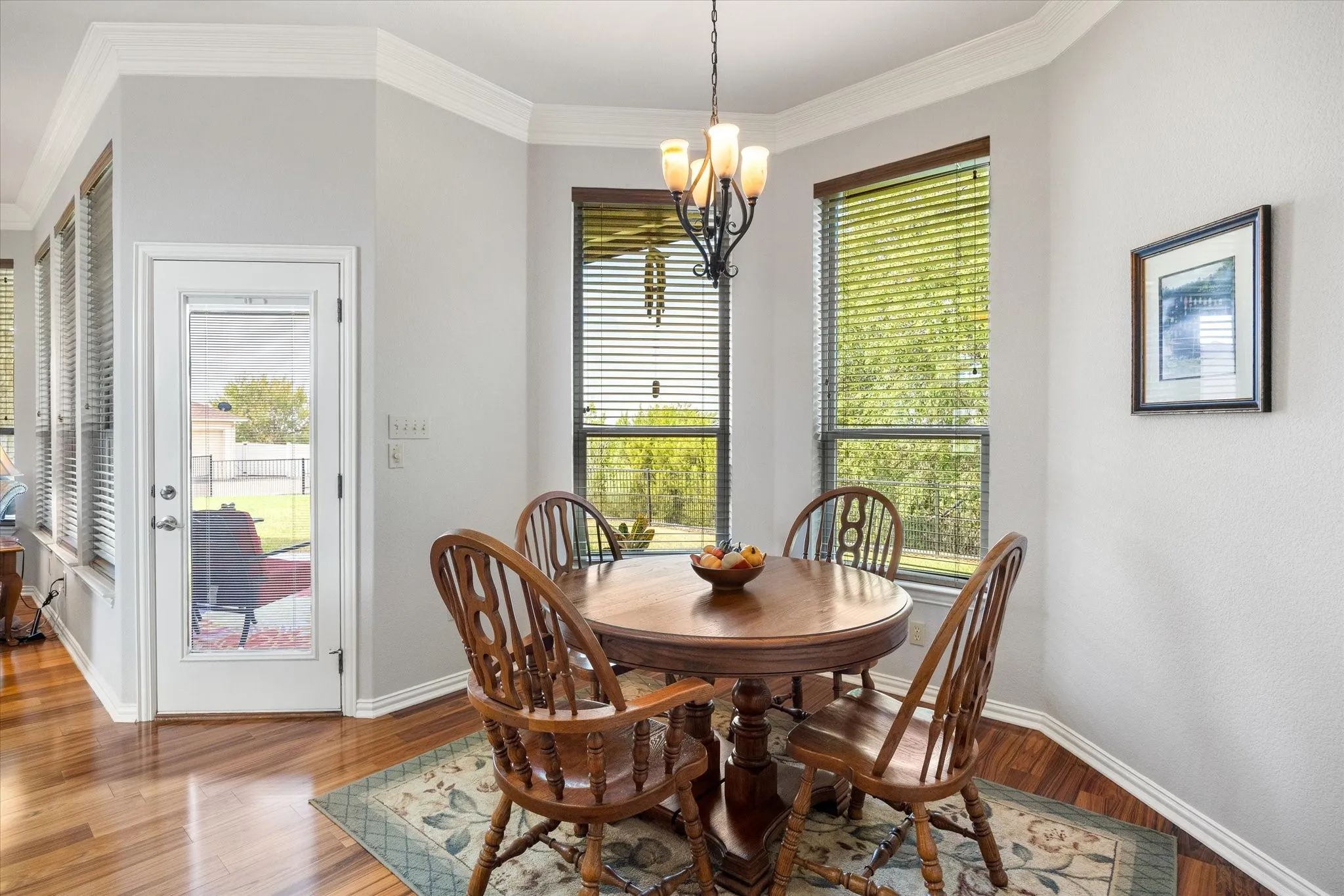 Single Family Residence For Sale in Hood County , 1616 Crow Creek Drive, Granbury, Texas 76049, 3 Bedroom, 3 Bathroom, 2 Garage spaces, 2,340 Sqft, built in 2004, mls#21386949, Real Estate Agent in Granbury, Homes For Sale in Hood county, Homes For Sale in Granbury, Realtor in Granbury Texas, Real Estate Brokerage Independent Realty Texas, Luminita Cordes Realtor