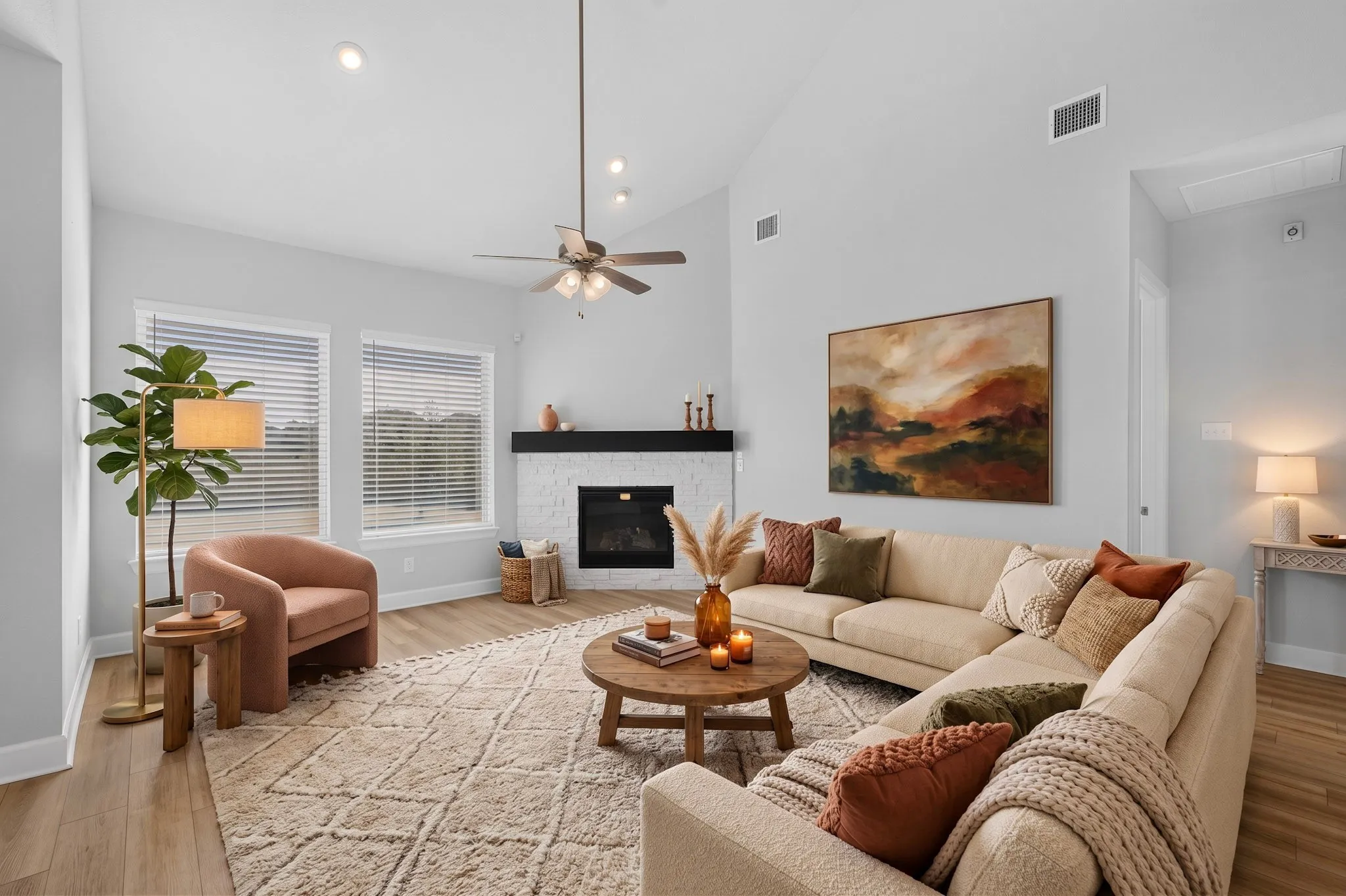 Single Family Residence For Sale in Johnson County , 1600 Trellis Drive, Mansfield, Texas 76063, 4 Bedroom, 3 Bathroom, 2 Garage spaces, 3,227 Sqft, built in 2022, mls#21376912, Real Estate Agent in Mansfield, Homes For Sale in Johnson county, Homes For Sale in Mansfield, Realtor in Mansfield Texas, Real Estate Brokerage Independent Realty Texas, Luminita Cordes Realtor