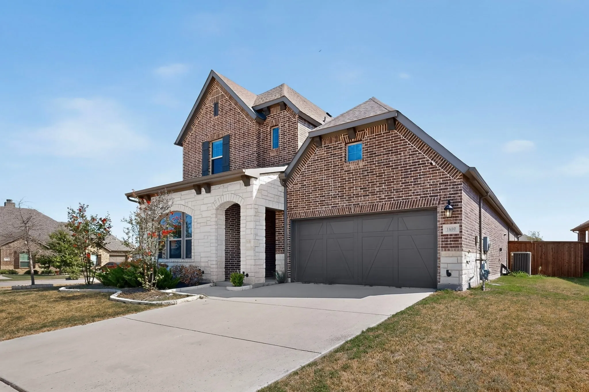 Single Family Residence For Sale in Johnson County , 1600 Trellis Drive, Mansfield, Texas 76063, 4 Bedroom, 3 Bathroom, 2 Garage spaces, 3,227 Sqft, built in 2022, mls#21376912, Real Estate Agent in Mansfield, Homes For Sale in Johnson county, Homes For Sale in Mansfield, Realtor in Mansfield Texas, Real Estate Brokerage Independent Realty Texas, Luminita Cordes Realtor