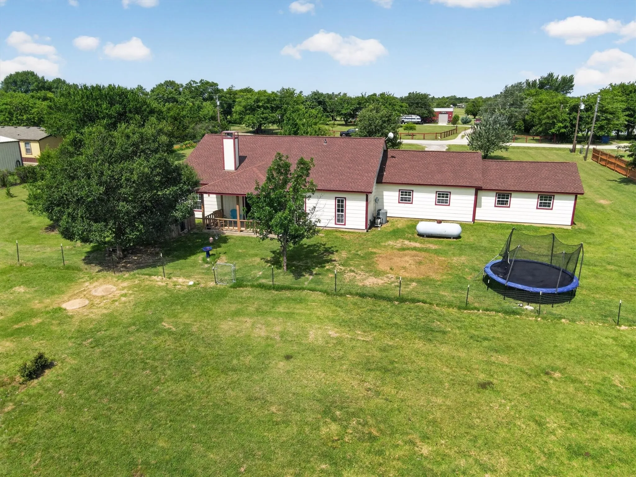 Single Family Residence For Sale in Denton County , 1958 Crockett Street, Sanger, Texas 76266, 3 Bedroom, 2 Bathroom, 4 Garage spaces, 1,816 Sqft, built in 1998, mls#21389929, Real Estate Agent in Sanger, Homes For Sale in Denton county, Homes For Sale in Sanger, Realtor in Sanger Texas, Real Estate Brokerage Independent Realty Texas, Luminita Cordes Realtor