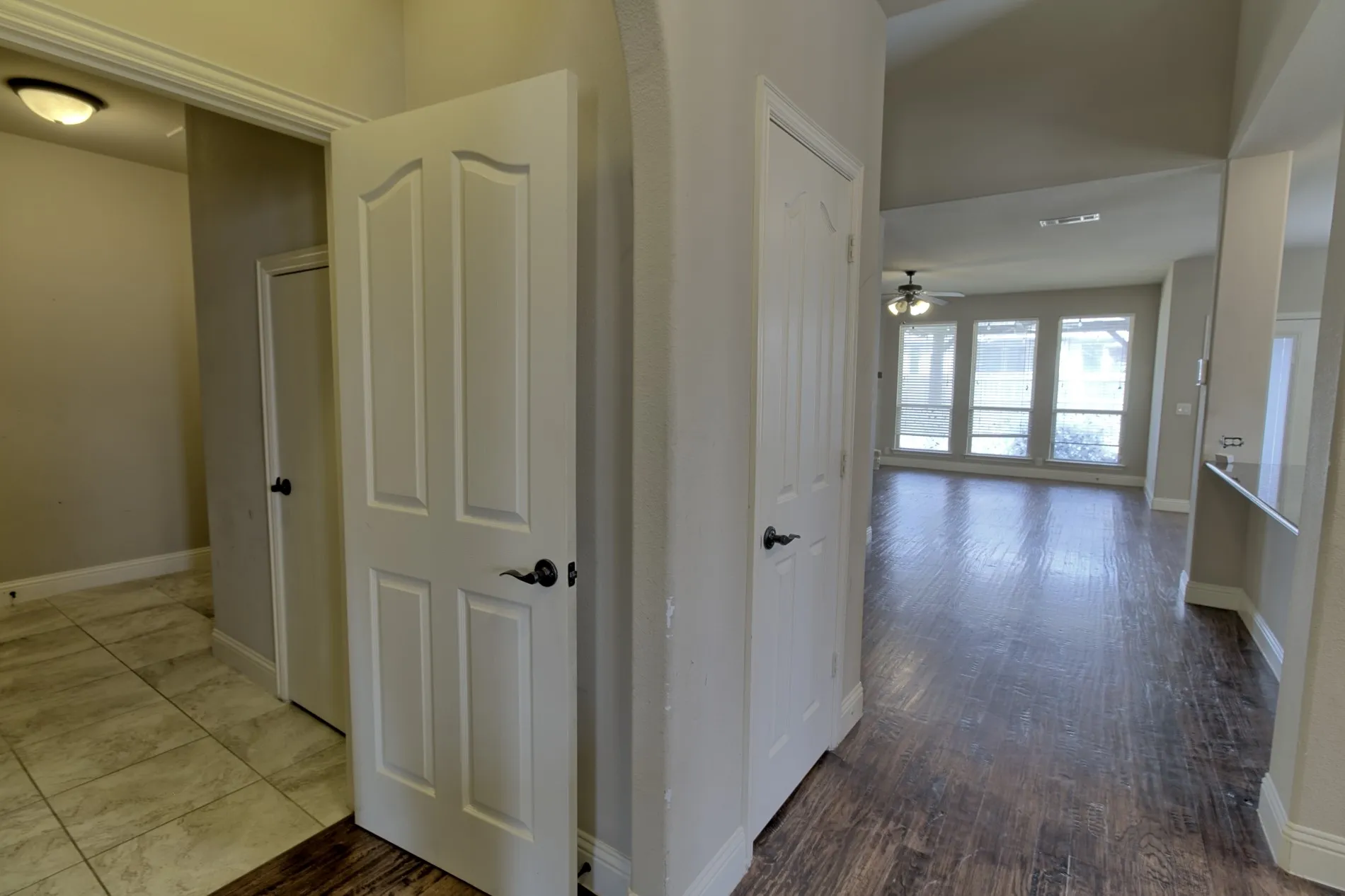 Single Family Residence For Sale in Kaufman County , 1952 Knoxbridge Road, Forney, Texas 75126, 5 Bedroom, 4 Bathroom, 2 Garage spaces, 3,736 Sqft, built in 2014, mls#21388329, Real Estate Agent in Forney, Homes For Sale in Kaufman county, Homes For Sale in Forney, Realtor in Forney Texas, Real Estate Brokerage Independent Realty Texas, Luminita Cordes Realtor