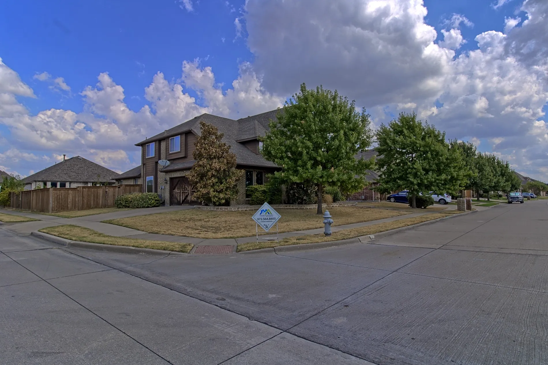 Single Family Residence For Sale