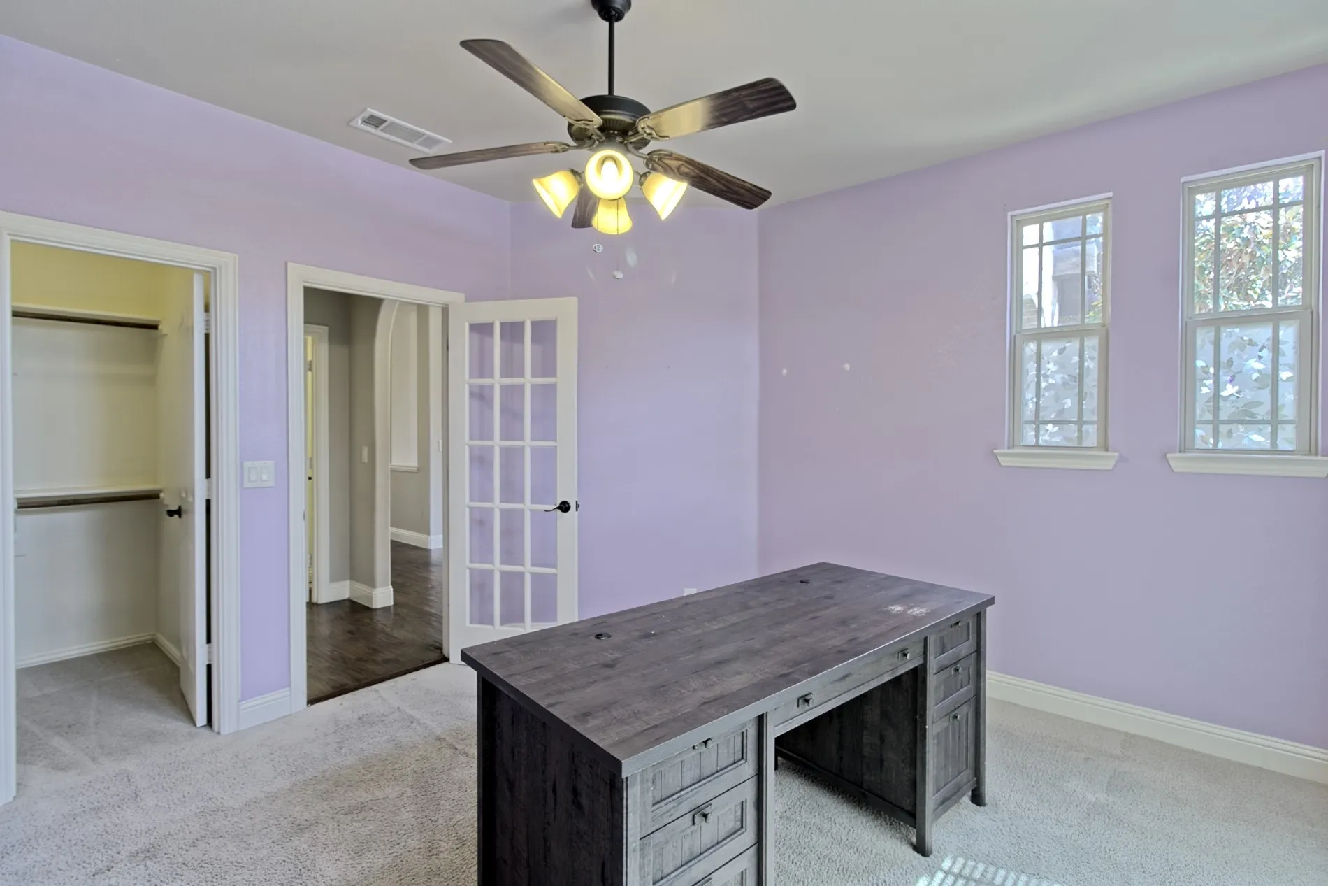 Single Family Residence For Sale in Kaufman County , 1952 Knoxbridge Road, Forney, Texas 75126, 5 Bedroom, 4 Bathroom, 2 Garage spaces, 3,736 Sqft, built in 2014, mls#21388329, Real Estate Agent in Forney, Homes For Sale in Kaufman county, Homes For Sale in Forney, Realtor in Forney Texas, Real Estate Brokerage Independent Realty Texas, Luminita Cordes Realtor
