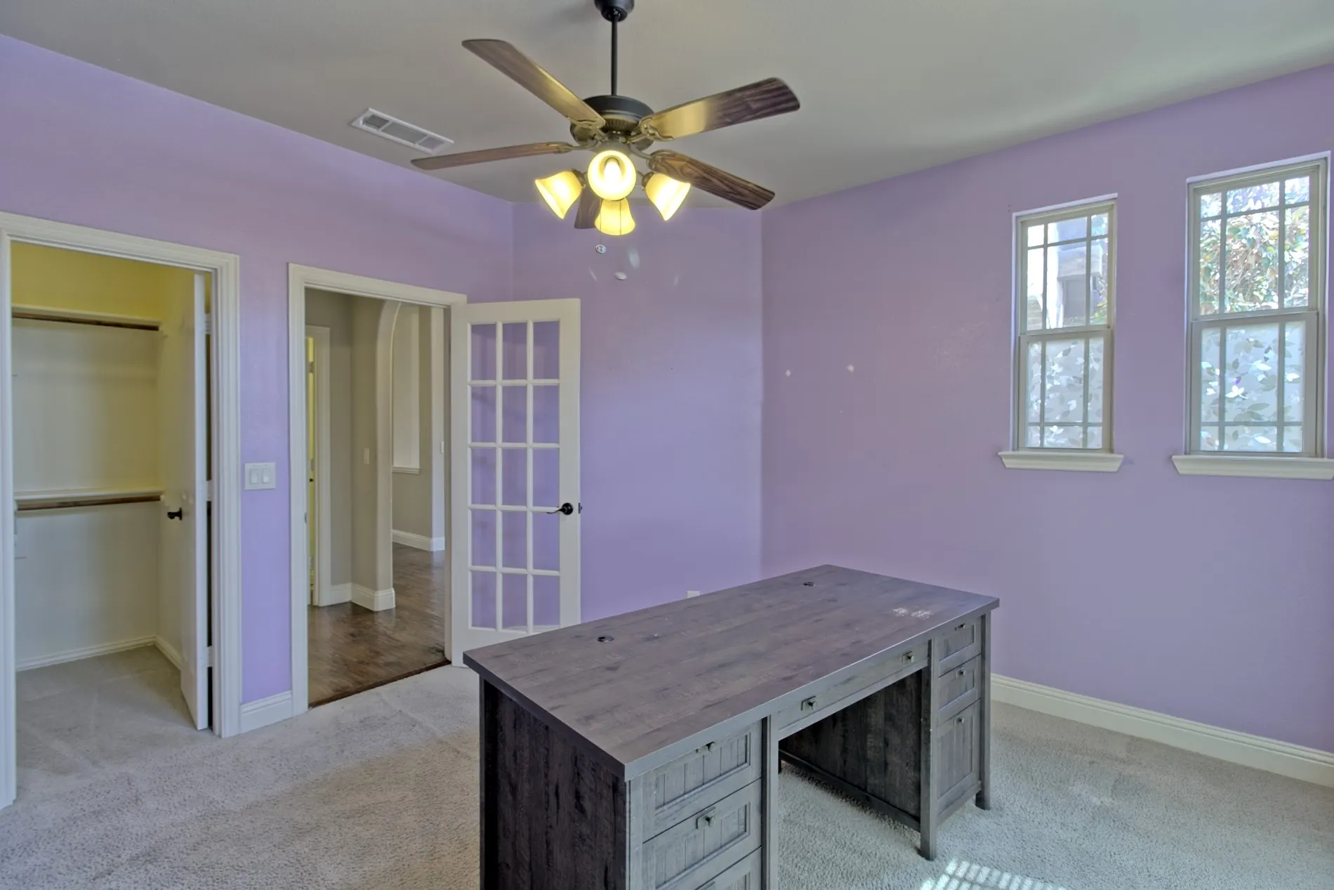 Single Family Residence For Sale in Kaufman County , 1952 Knoxbridge Road, Forney, Texas 75126, 5 Bedroom, 4 Bathroom, 2 Garage spaces, 3,736 Sqft, built in 2014, mls#21388329, Real Estate Agent in Forney, Homes For Sale in Kaufman county, Homes For Sale in Forney, Realtor in Forney Texas, Real Estate Brokerage Independent Realty Texas, Luminita Cordes Realtor