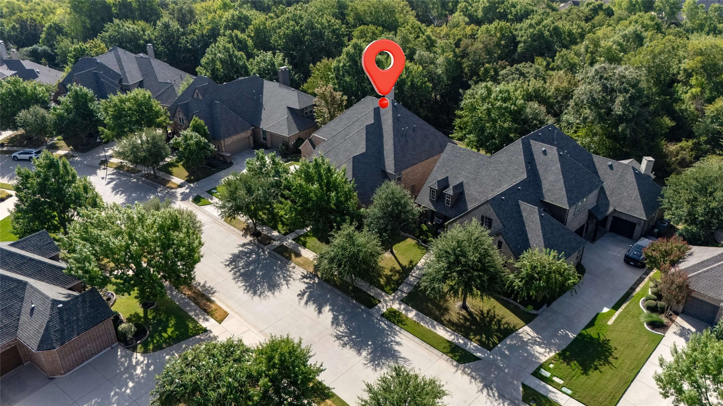 Single Family Residence For Sale in Denton County , 620 Kimbro Avenue, Lantana, Texas 76226, 5 Bedroom, 7 Bathroom, 3 Garage spaces, 4,527 Sqft, built in 2010, mls#21386414, Real Estate Agent in Lantana, Homes For Sale in Denton county, Homes For Sale in Lantana, Realtor in Lantana Texas, Real Estate Brokerage Independent Realty Texas, Luminita Cordes Realtor