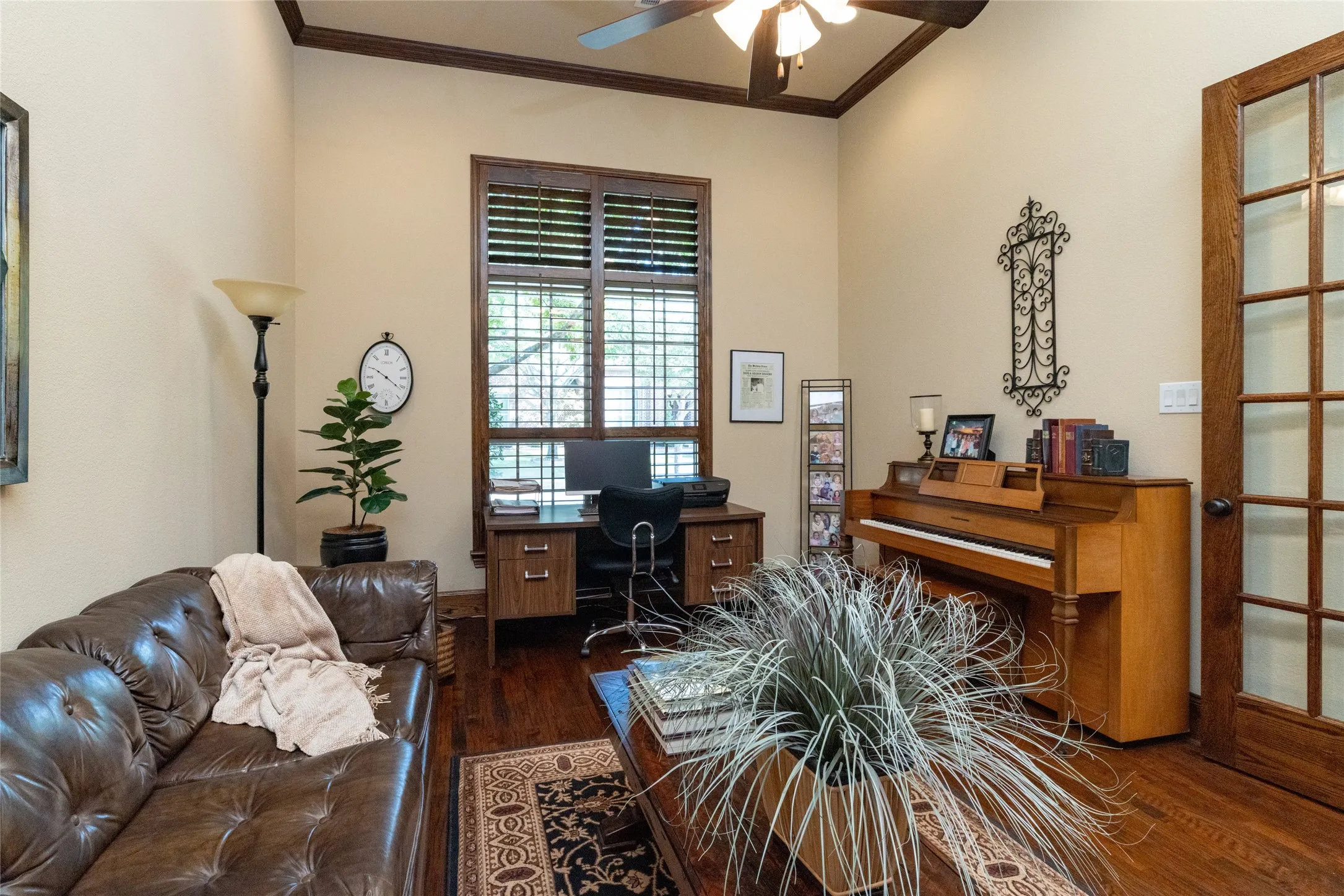 Single Family Residence For Sale in Denton County , 620 Kimbro Avenue, Lantana, Texas 76226, 5 Bedroom, 7 Bathroom, 3 Garage spaces, 4,527 Sqft, built in 2010, mls#21386414, Real Estate Agent in Lantana, Homes For Sale in Denton county, Homes For Sale in Lantana, Realtor in Lantana Texas, Real Estate Brokerage Independent Realty Texas, Luminita Cordes Realtor