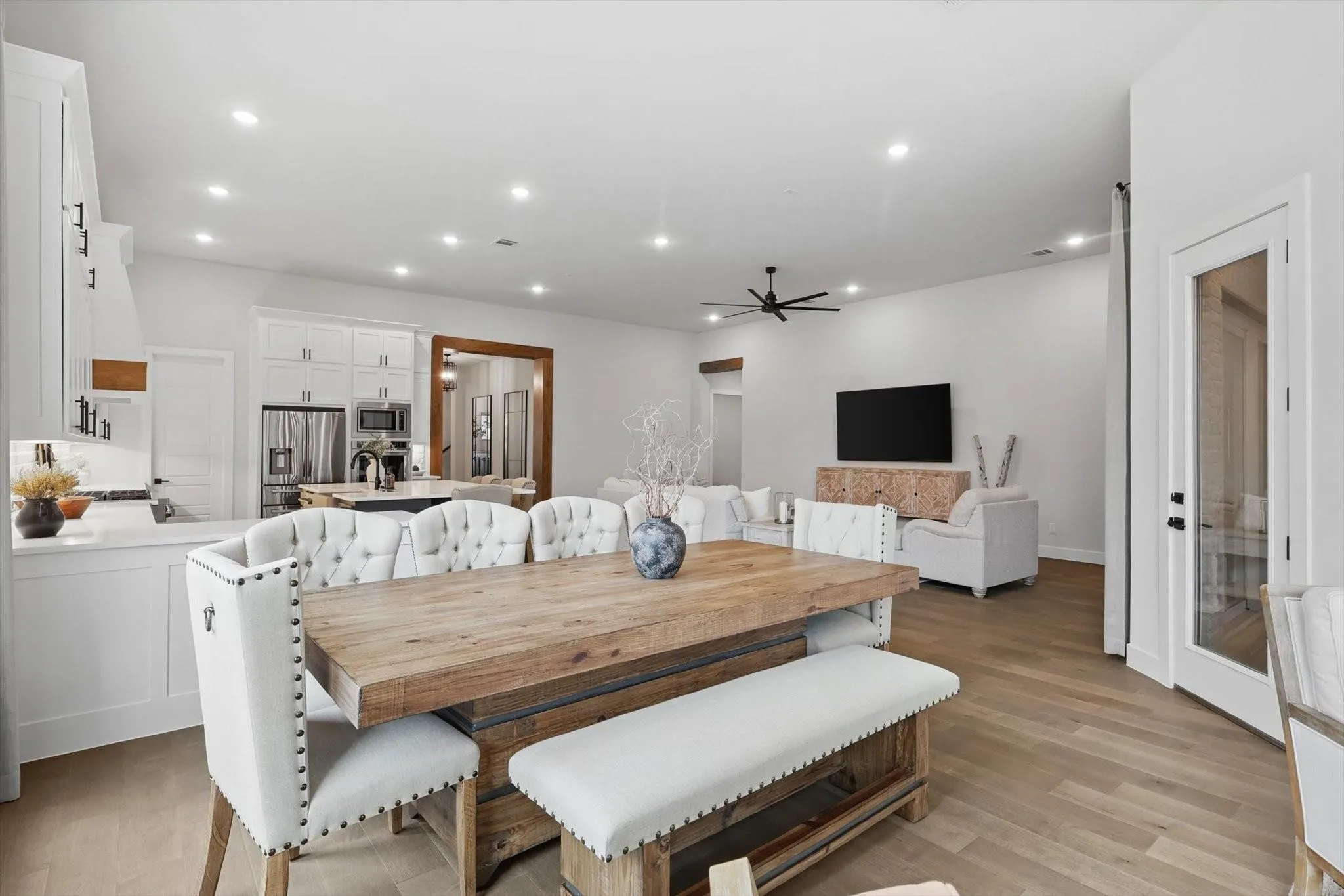 Single Family Residence For Rent in Denton County , 330 Peach Point Road, Prosper, Texas 75078, 4 Bedroom, 5 Bathroom, 2 Garage spaces, 4,314 Sqft, built in 2022, mls#21389949, Real Estate Agent in Prosper, Homes For Rent in Denton county, Homes For Rent in Prosper, Realtor in Prosper Texas, Real Estate Brokerage Independent Realty Texas, Luminita Cordes Realtor