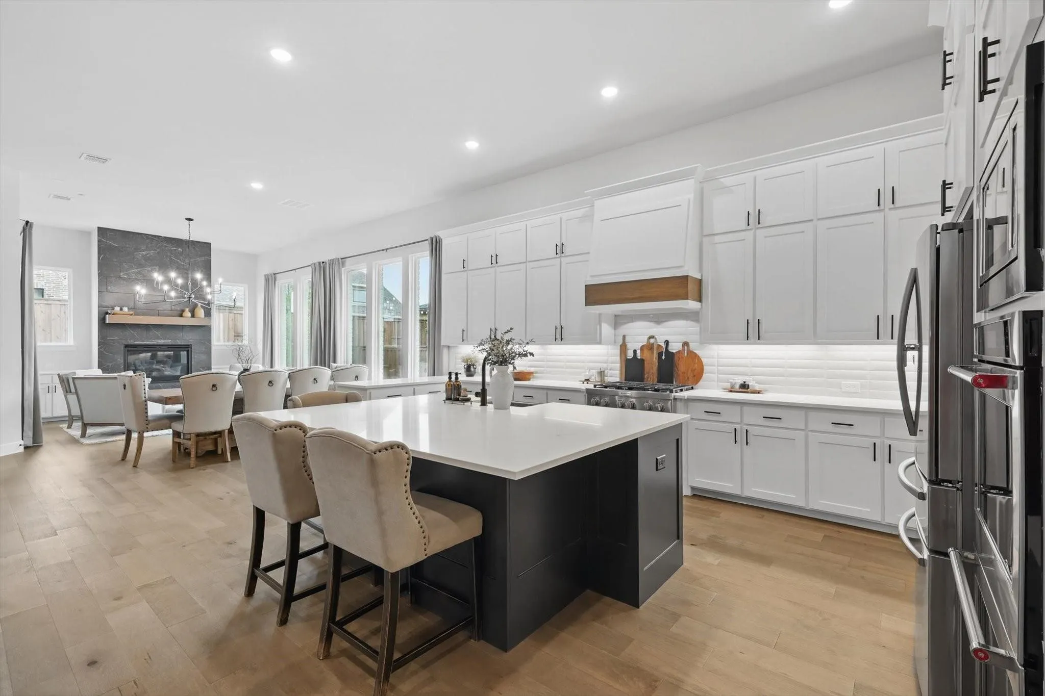 Single Family Residence For Rent in Denton County , 330 Peach Point Road, Prosper, Texas 75078, 4 Bedroom, 5 Bathroom, 2 Garage spaces, 4,314 Sqft, built in 2022, mls#21389949, Real Estate Agent in Prosper, Homes For Rent in Denton county, Homes For Rent in Prosper, Realtor in Prosper Texas, Real Estate Brokerage Independent Realty Texas, Luminita Cordes Realtor
