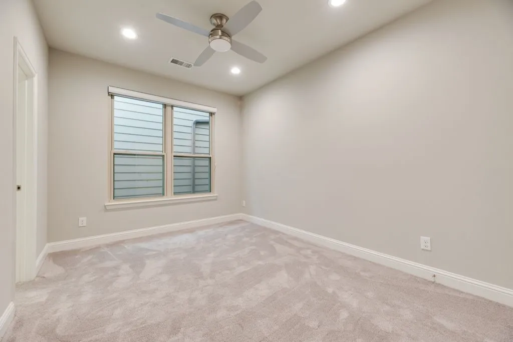 Townhouse For Rent in Dallas County , 853 Whitehall Drive, Richardson, Texas 75081, 3 Bedroom, 3 Bathroom, 2 Garage spaces, 1,887 Sqft, built in 2017, mls#21389603, Real Estate Agent in Richardson, Homes For Rent in Dallas county, Homes For Rent in Richardson, Realtor in Richardson Texas, Real Estate Brokerage Independent Realty Texas, Luminita Cordes Realtor