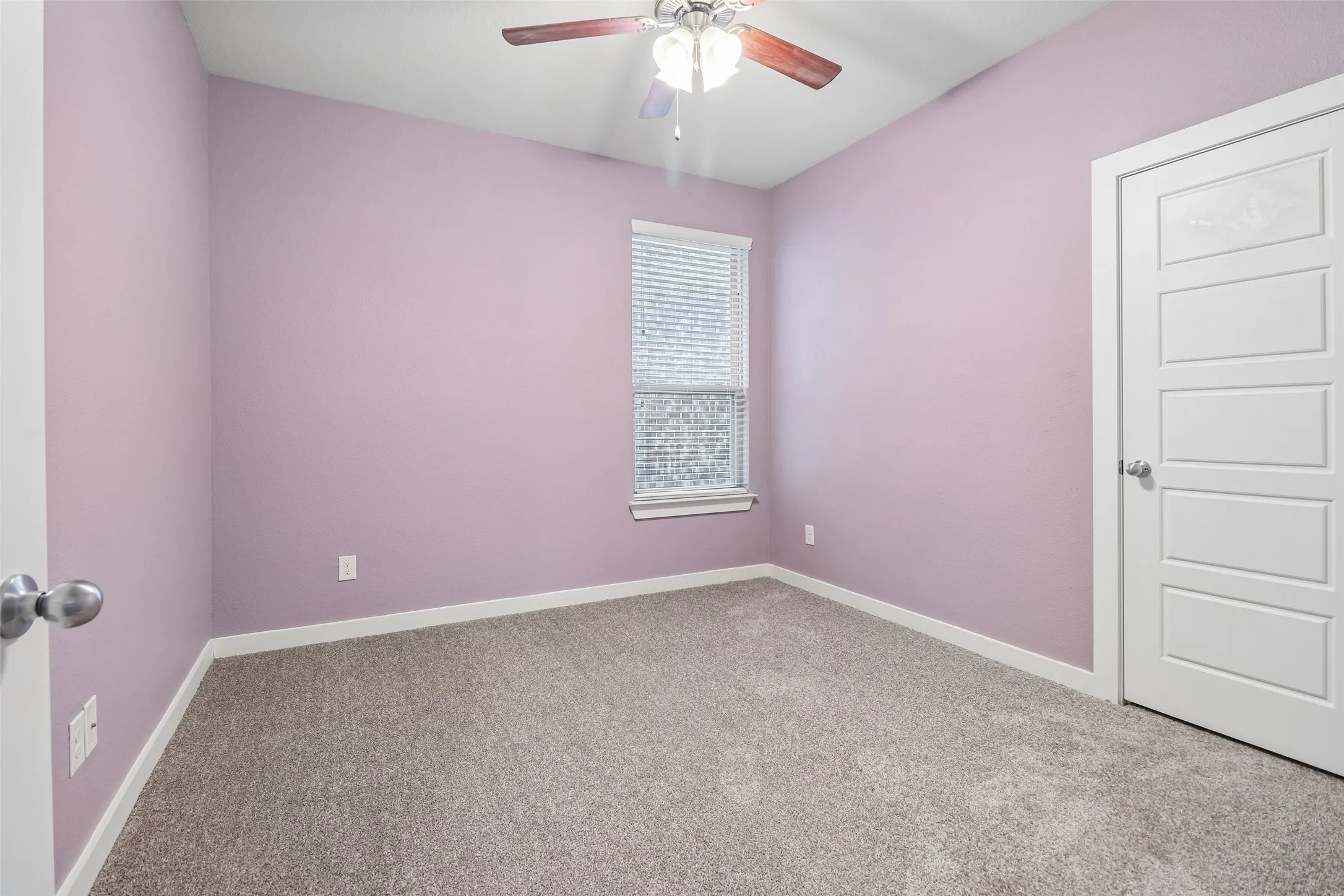 Single Family Residence For Sale in Tarrant County , 7629 Spring Drive, Watauga, Texas 76148, 4 Bedroom, 2 Bathroom, 2 Garage spaces, 2,100 Sqft, built in 2018, mls#21387381, Real Estate Agent in Watauga, Homes For Sale in Tarrant county, Homes For Sale in Watauga, Realtor in Watauga Texas, Real Estate Brokerage Independent Realty Texas, Luminita Cordes Realtor