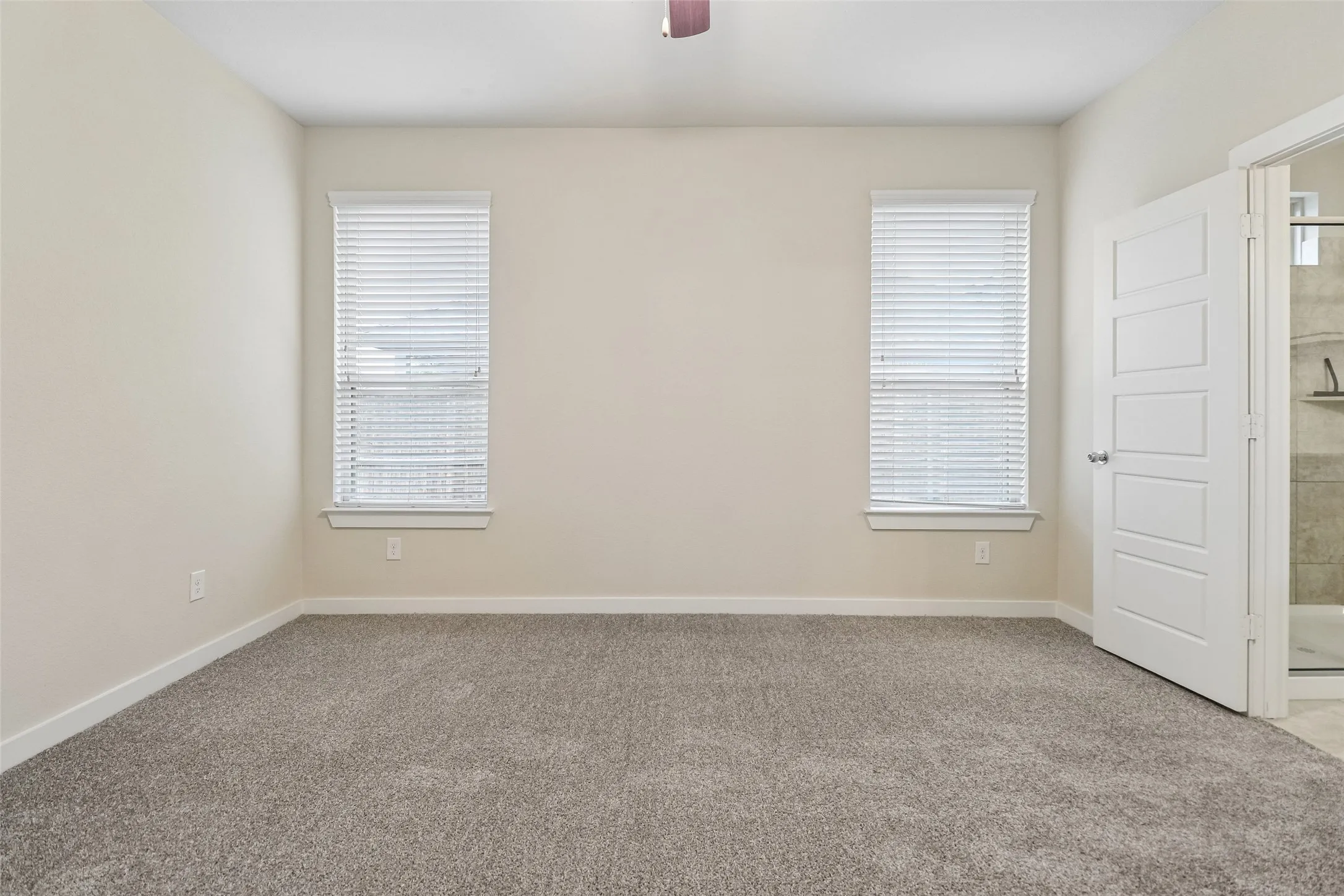 Single Family Residence For Sale in Tarrant County , 7629 Spring Drive, Watauga, Texas 76148, 4 Bedroom, 2 Bathroom, 2 Garage spaces, 2,100 Sqft, built in 2018, mls#21387381, Real Estate Agent in Watauga, Homes For Sale in Tarrant county, Homes For Sale in Watauga, Realtor in Watauga Texas, Real Estate Brokerage Independent Realty Texas, Luminita Cordes Realtor