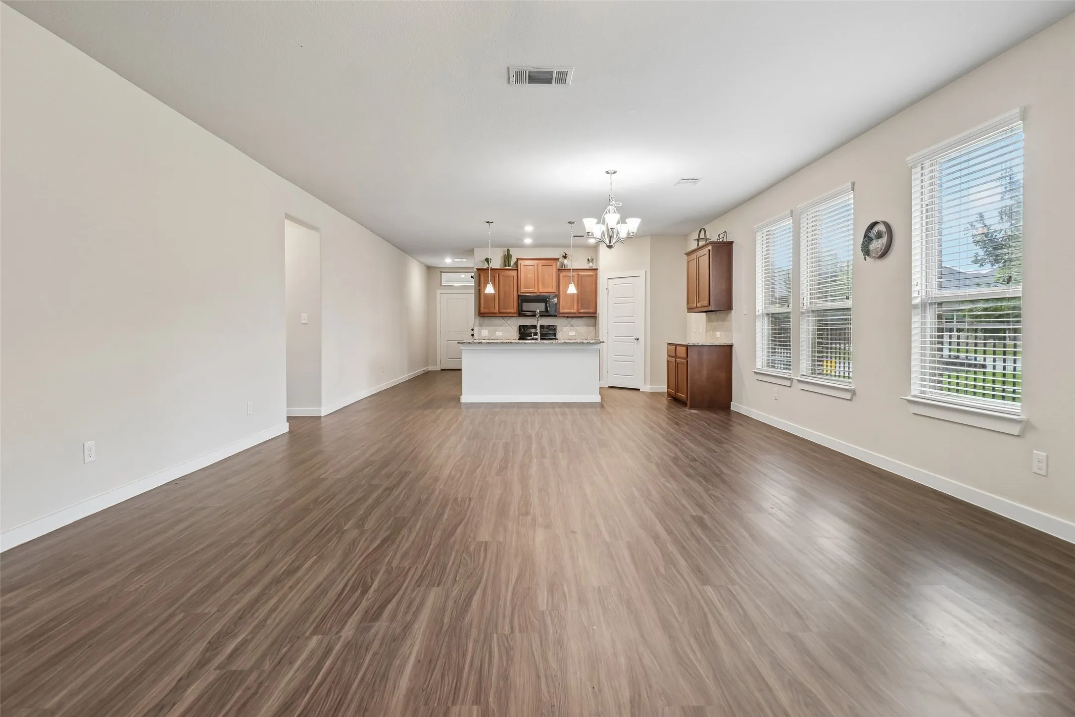 Single Family Residence For Sale in Tarrant County , 7629 Spring Drive, Watauga, Texas 76148, 4 Bedroom, 2 Bathroom, 2 Garage spaces, 2,100 Sqft, built in 2018, mls#21387381, Real Estate Agent in Watauga, Homes For Sale in Tarrant county, Homes For Sale in Watauga, Realtor in Watauga Texas, Real Estate Brokerage Independent Realty Texas, Luminita Cordes Realtor