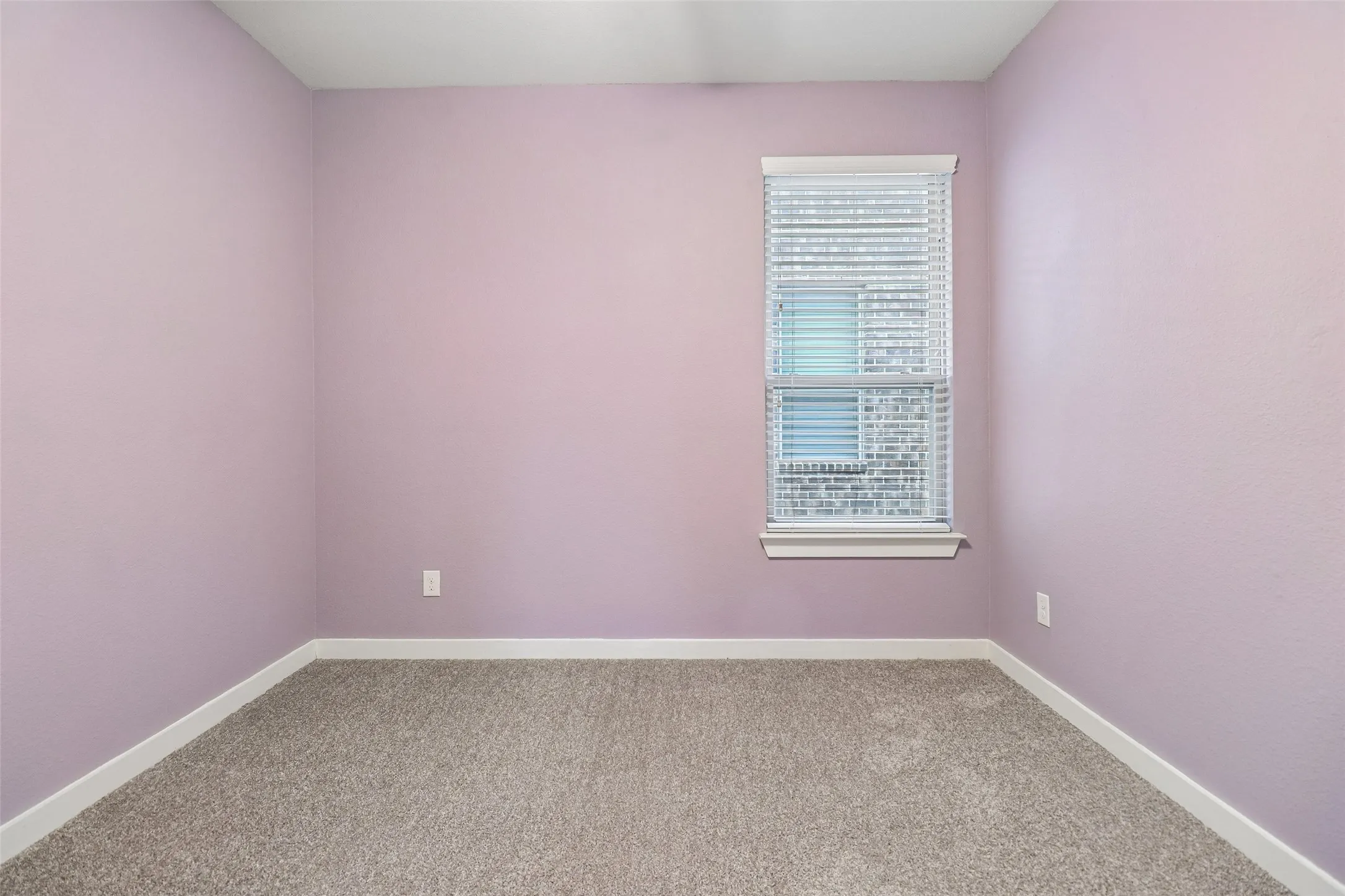 Single Family Residence For Sale in Tarrant County , 7629 Spring Drive, Watauga, Texas 76148, 4 Bedroom, 2 Bathroom, 2 Garage spaces, 2,100 Sqft, built in 2018, mls#21387381, Real Estate Agent in Watauga, Homes For Sale in Tarrant county, Homes For Sale in Watauga, Realtor in Watauga Texas, Real Estate Brokerage Independent Realty Texas, Luminita Cordes Realtor
