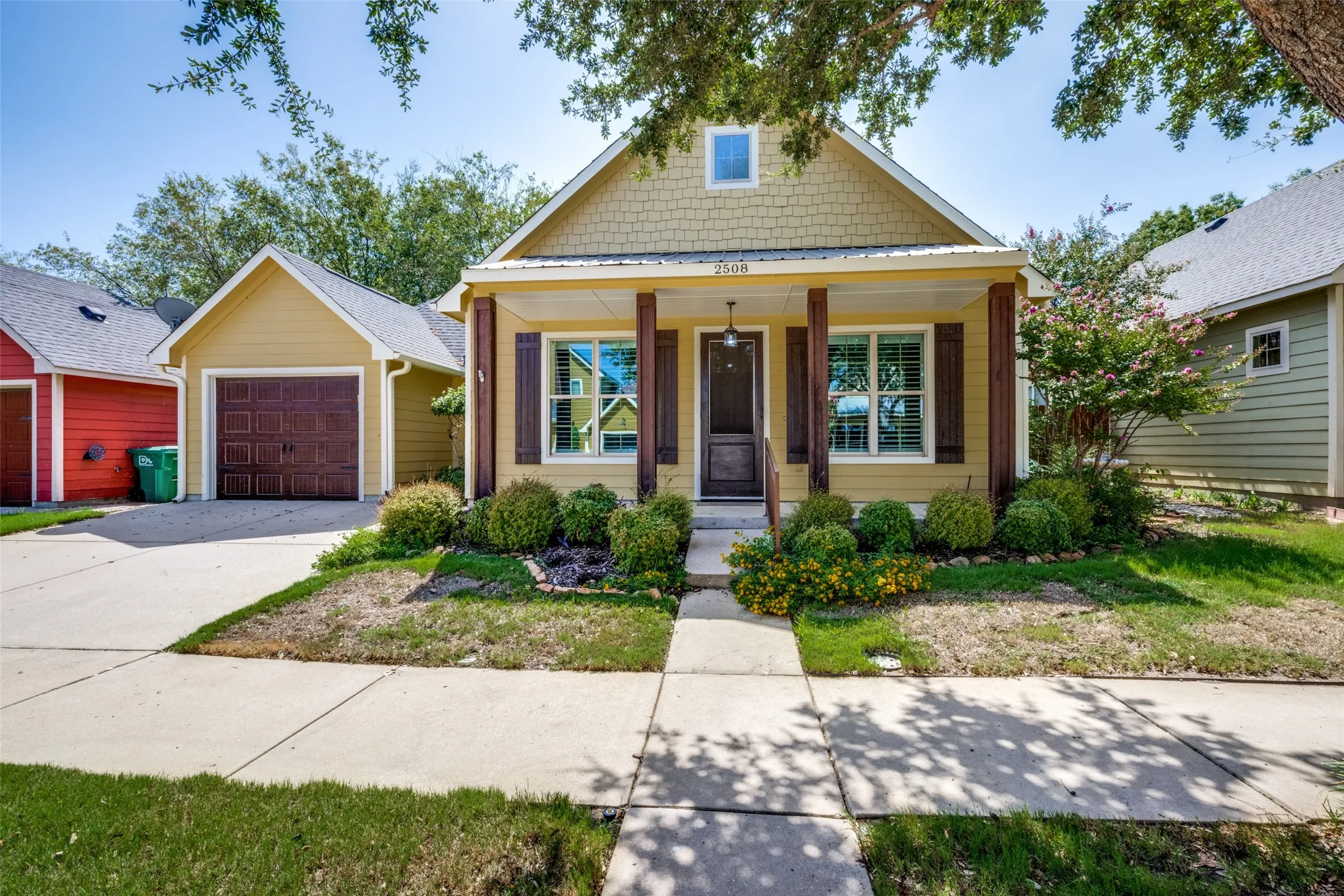 Single Family Residence For Sale in Denton County , 2508 Rugby Lane, Denton, Texas 76209, 3 Bedroom, 2 Bathroom, 1 Garage spaces, 1,319 Sqft, built in 2008, mls#21389759, Real Estate Agent in Denton, Homes For Sale in Denton county, Homes For Sale in Denton, Realtor in Denton Texas, Real Estate Brokerage Independent Realty Texas, Luminita Cordes Realtor