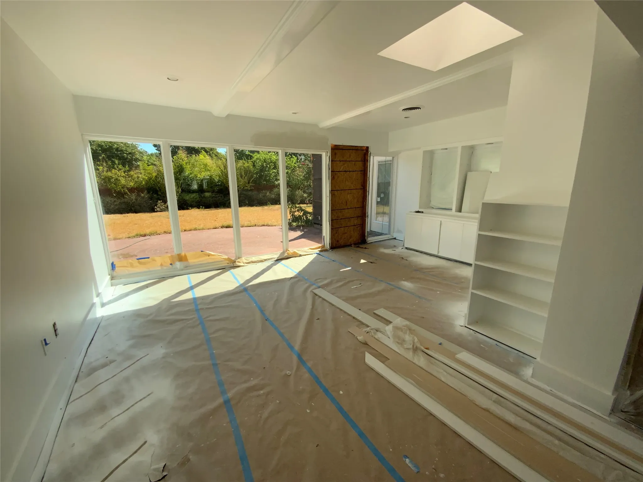 Single Family Residence For Sale in Dallas County , 11336 Valleydale Drive, Dallas, Texas 75230, 5 Bedroom, 3 Bathroom, 2 Garage spaces, 3,494 Sqft, built in 1958, mls#21389951, Real Estate Agent in Dallas, Homes For Sale in Dallas county, Homes For Sale in Dallas, Realtor in Dallas Texas, Real Estate Brokerage Independent Realty Texas, Luminita Cordes Realtor