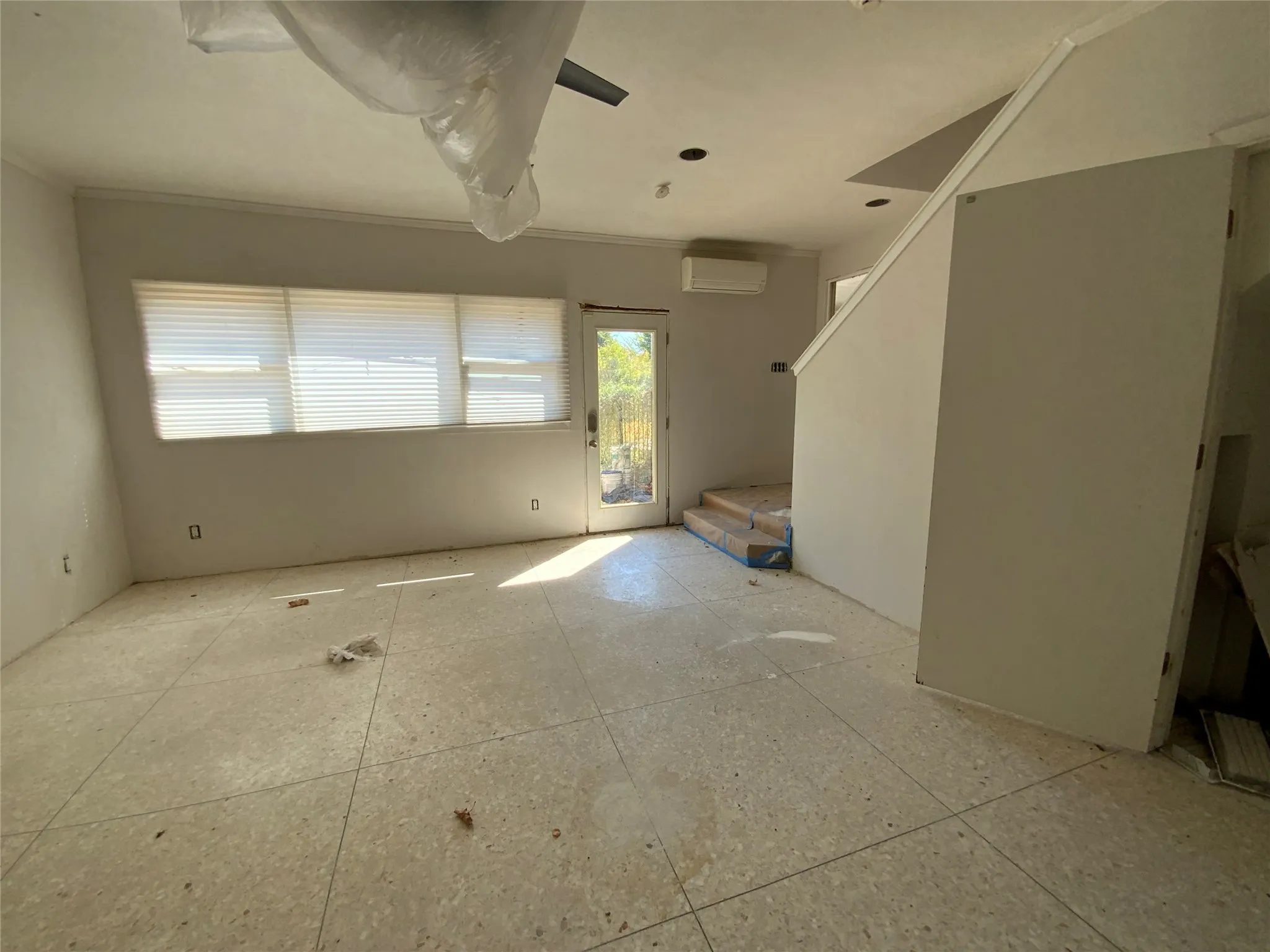 Single Family Residence For Sale in Dallas County , 11336 Valleydale Drive, Dallas, Texas 75230, 5 Bedroom, 3 Bathroom, 2 Garage spaces, 3,494 Sqft, built in 1958, mls#21389951, Real Estate Agent in Dallas, Homes For Sale in Dallas county, Homes For Sale in Dallas, Realtor in Dallas Texas, Real Estate Brokerage Independent Realty Texas, Luminita Cordes Realtor