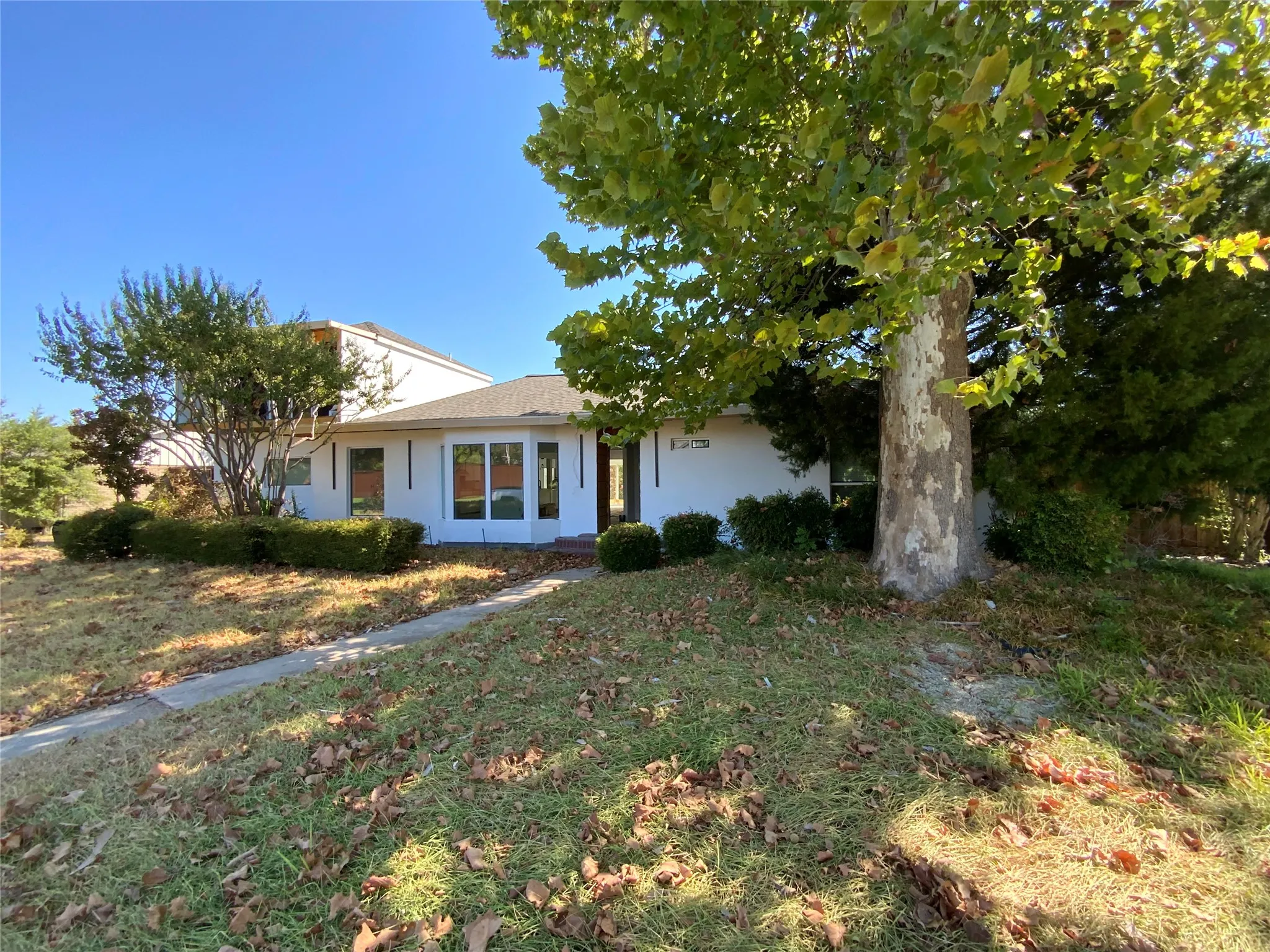Single Family Residence For Sale in Dallas County , 11336 Valleydale Drive, Dallas, Texas 75230, 5 Bedroom, 3 Bathroom, 2 Garage spaces, 3,494 Sqft, built in 1958, mls#21389951, Real Estate Agent in Dallas, Homes For Sale in Dallas county, Homes For Sale in Dallas, Realtor in Dallas Texas, Real Estate Brokerage Independent Realty Texas, Luminita Cordes Realtor