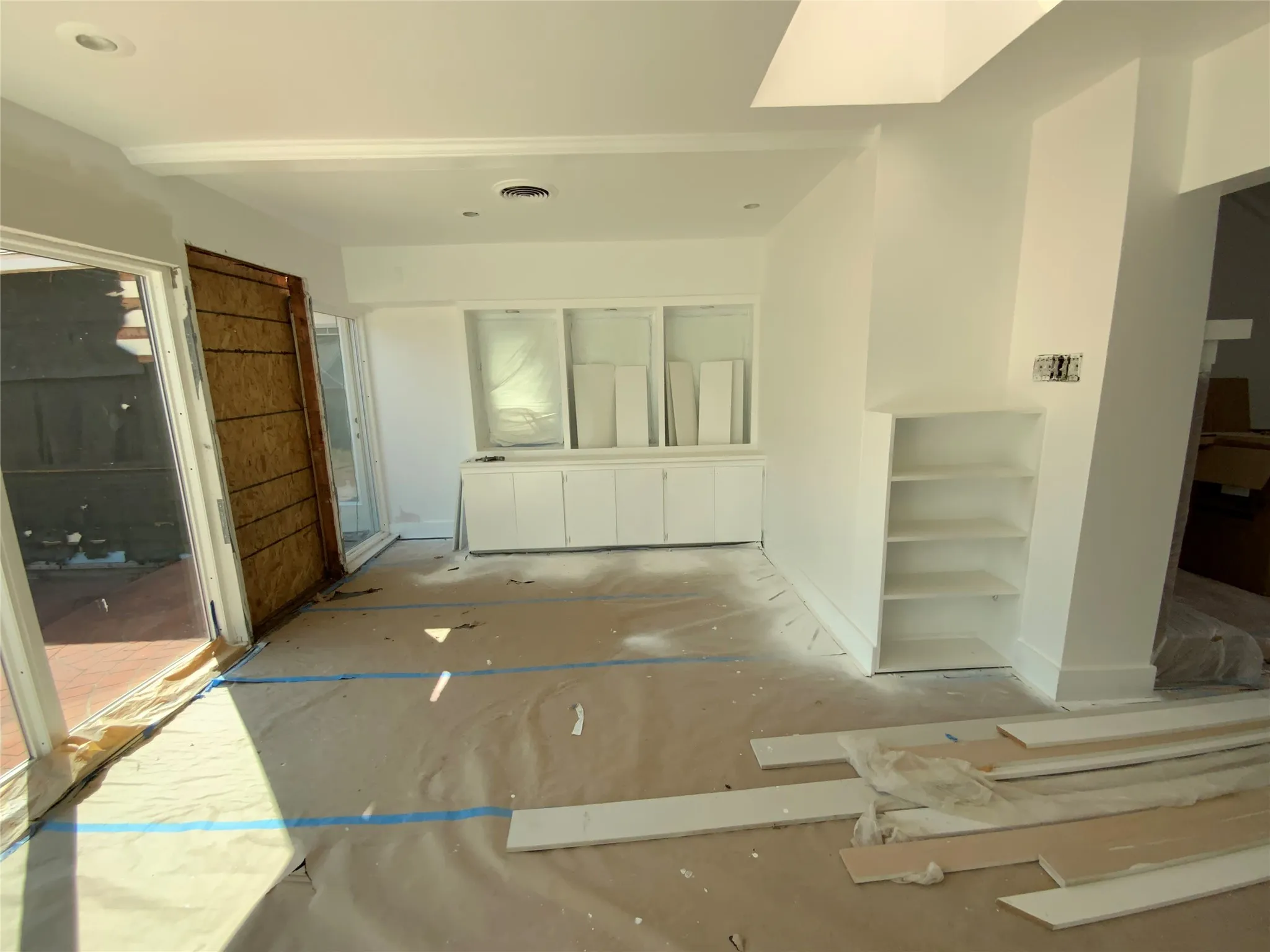 Single Family Residence For Sale in Dallas County , 11336 Valleydale Drive, Dallas, Texas 75230, 5 Bedroom, 3 Bathroom, 2 Garage spaces, 3,494 Sqft, built in 1958, mls#21389951, Real Estate Agent in Dallas, Homes For Sale in Dallas county, Homes For Sale in Dallas, Realtor in Dallas Texas, Real Estate Brokerage Independent Realty Texas, Luminita Cordes Realtor