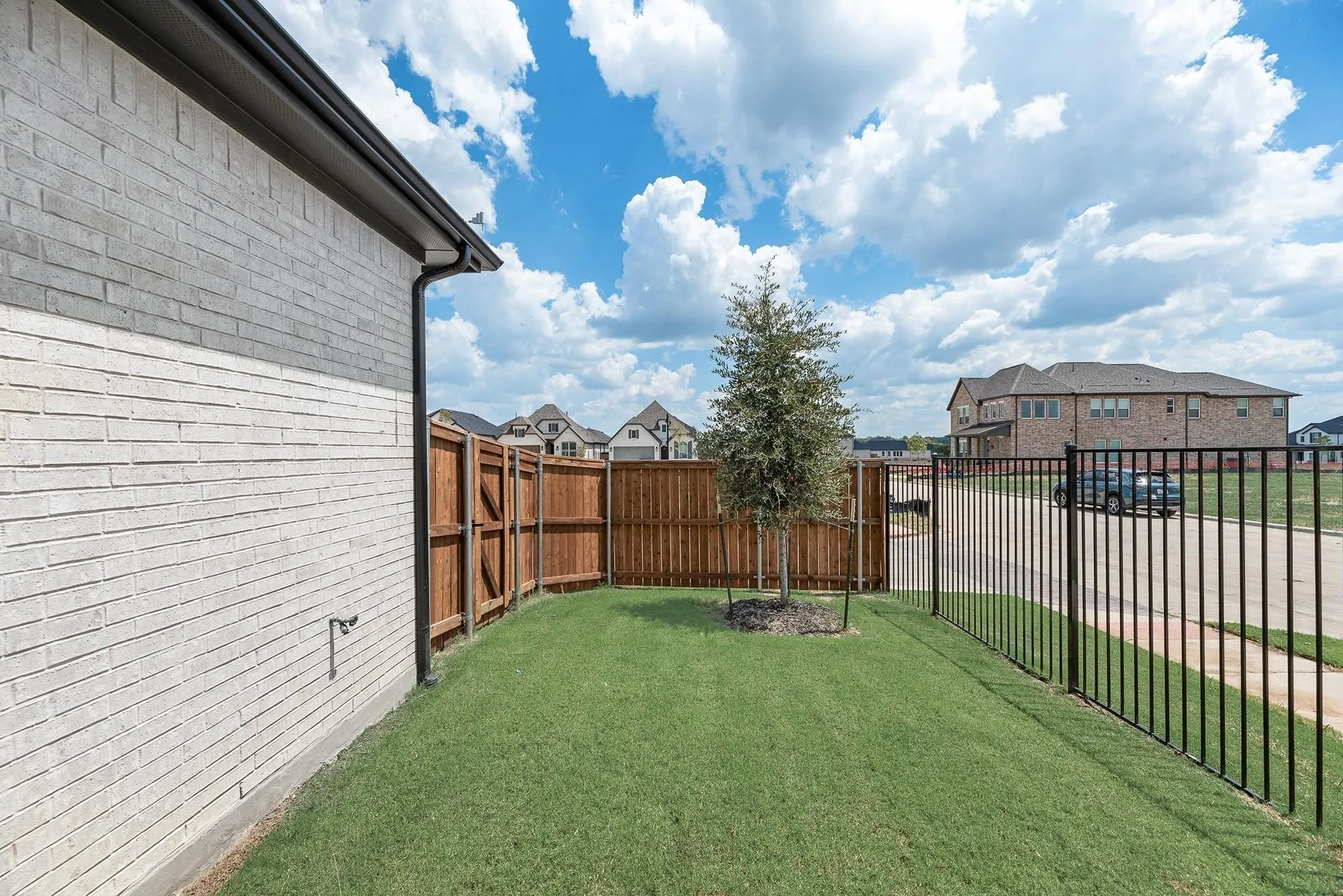 Single Family Residence For Rent in Collin County , 1501 Pintail Place, Celina, Texas 75009, 4 Bedroom, 3 Bathroom, 2 Garage spaces, 2,465 Sqft, built in 2025, mls#21389945, Real Estate Agent in Celina, Homes For Rent in Collin county, Homes For Rent in Celina, Realtor in Celina Texas, Real Estate Brokerage Independent Realty Texas, Luminita Cordes Realtor