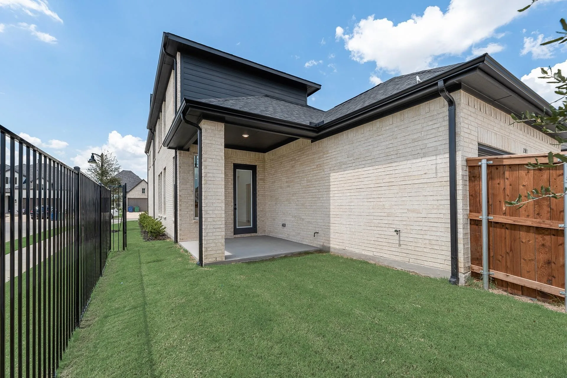 Single Family Residence For Rent in Collin County , 1501 Pintail Place, Celina, Texas 75009, 4 Bedroom, 3 Bathroom, 2 Garage spaces, 2,465 Sqft, built in 2025, mls#21389945, Real Estate Agent in Celina, Homes For Rent in Collin county, Homes For Rent in Celina, Realtor in Celina Texas, Real Estate Brokerage Independent Realty Texas, Luminita Cordes Realtor