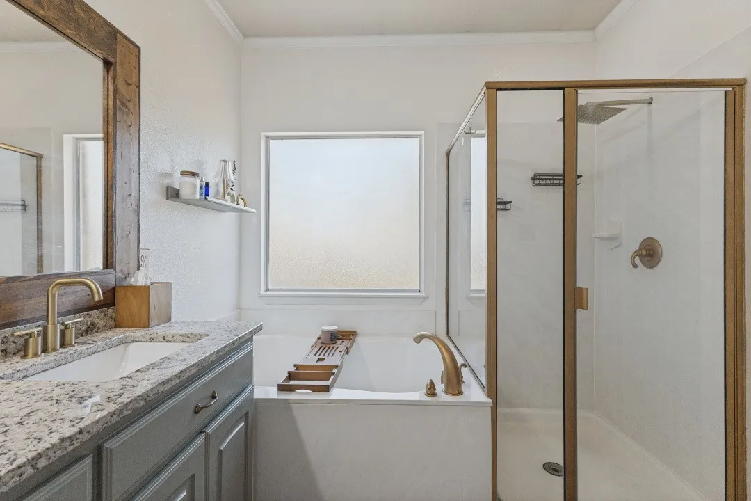 Single Family Residence For Sale in Tarrant County , 6200 Charisma Court, Fort Worth, Texas 76131, 3 Bedroom, 2 Bathroom, 2 Garage spaces, 1,470 Sqft, built in 2007, mls#21389870, Real Estate Agent in Fort Worth, Homes For Sale in Tarrant county, Homes For Sale in Fort Worth, Realtor in Fort Worth Texas, Real Estate Brokerage Independent Realty Texas, Luminita Cordes Realtor