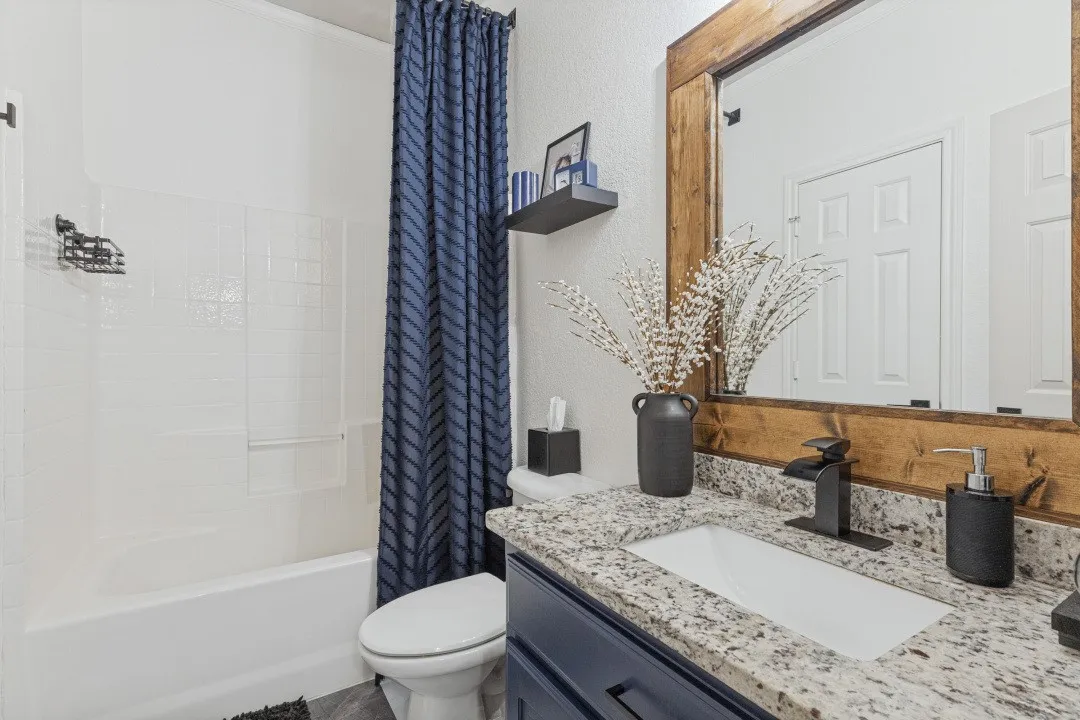 Single Family Residence For Sale in Tarrant County , 6200 Charisma Court, Fort Worth, Texas 76131, 3 Bedroom, 2 Bathroom, 2 Garage spaces, 1,470 Sqft, built in 2007, mls#21389870, Real Estate Agent in Fort Worth, Homes For Sale in Tarrant county, Homes For Sale in Fort Worth, Realtor in Fort Worth Texas, Real Estate Brokerage Independent Realty Texas, Luminita Cordes Realtor
