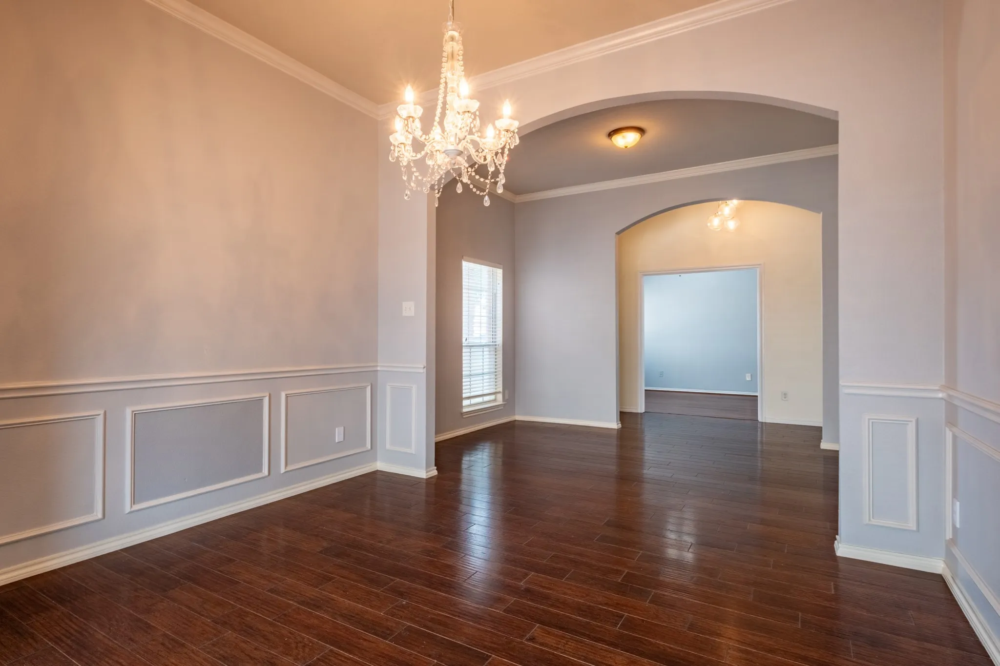 Single Family Residence For Sale in Tarrant County , 10717 Elmhurst Lane, Fort Worth, Texas 76244, 3 Bedroom, 2 Bathroom, 2 Garage spaces, 2,339 Sqft, built in 2001, mls#21389942, Real Estate Agent in Fort Worth, Homes For Sale in Tarrant county, Homes For Sale in Fort Worth, Realtor in Fort Worth Texas, Real Estate Brokerage Independent Realty Texas, Luminita Cordes Realtor