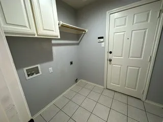 Single Family Residence For Sale in Tarrant County , 10717 Elmhurst Lane, Fort Worth, Texas 76244, 3 Bedroom, 2 Bathroom, 2 Garage spaces, 2,339 Sqft, built in 2001, mls#21389942, Real Estate Agent in Fort Worth, Homes For Sale in Tarrant county, Homes For Sale in Fort Worth, Realtor in Fort Worth Texas, Real Estate Brokerage Independent Realty Texas, Luminita Cordes Realtor