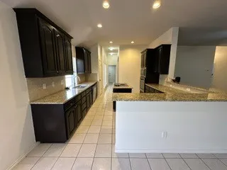 Single Family Residence For Sale in Tarrant County , 10717 Elmhurst Lane, Fort Worth, Texas 76244, 3 Bedroom, 2 Bathroom, 2 Garage spaces, 2,339 Sqft, built in 2001, mls#21389942, Real Estate Agent in Fort Worth, Homes For Sale in Tarrant county, Homes For Sale in Fort Worth, Realtor in Fort Worth Texas, Real Estate Brokerage Independent Realty Texas, Luminita Cordes Realtor