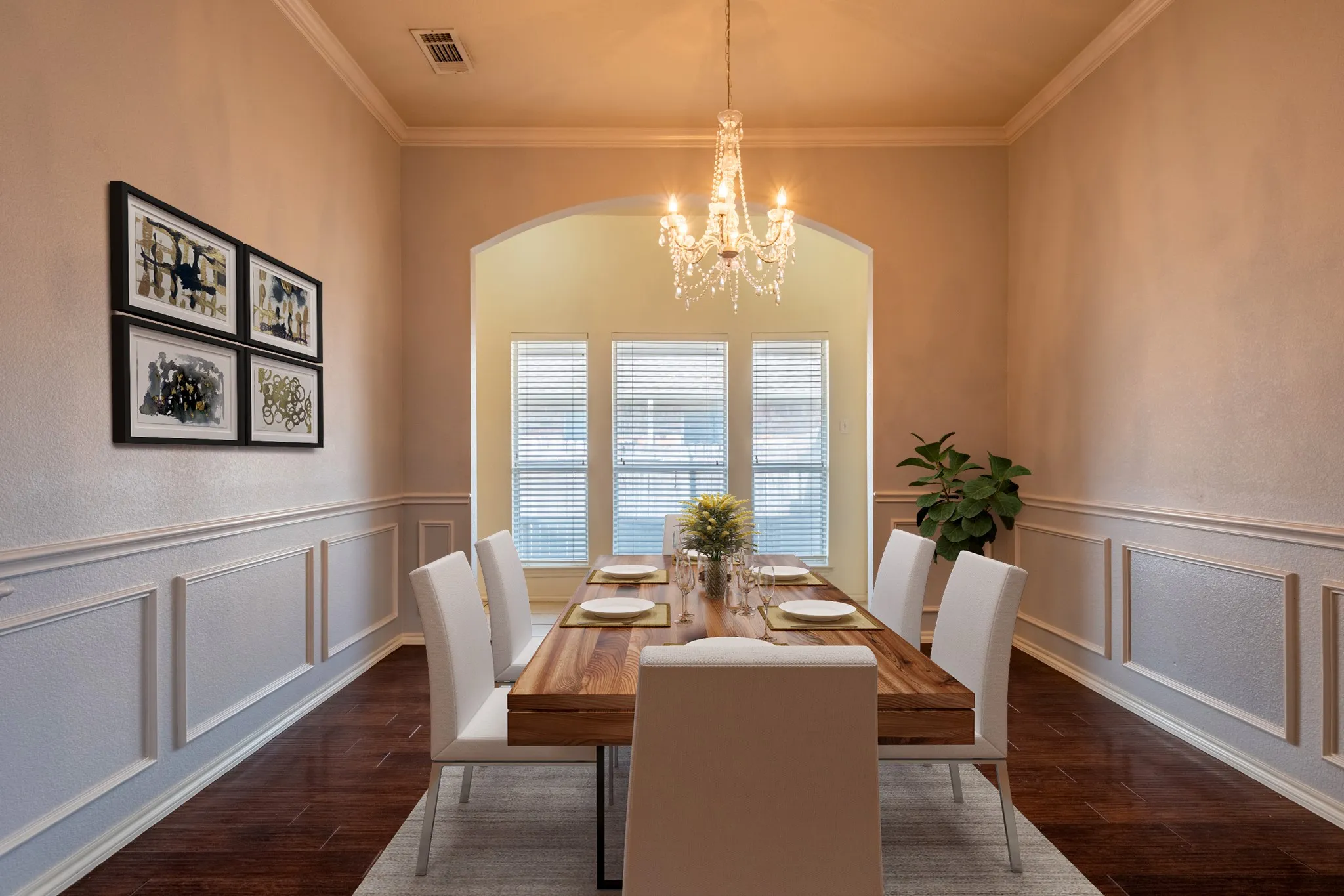 Single Family Residence For Sale in Tarrant County , 10717 Elmhurst Lane, Fort Worth, Texas 76244, 3 Bedroom, 2 Bathroom, 2 Garage spaces, 2,339 Sqft, built in 2001, mls#21389942, Real Estate Agent in Fort Worth, Homes For Sale in Tarrant county, Homes For Sale in Fort Worth, Realtor in Fort Worth Texas, Real Estate Brokerage Independent Realty Texas, Luminita Cordes Realtor