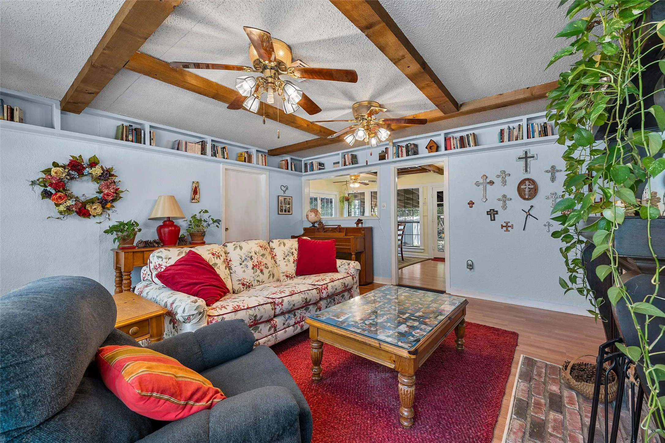 Single Family Residence For Sale in Mc Lennan County , 3512 Sleeper Avenue, Waco, Texas 76707, 2 Bedroom, 1 Bathroom, Garage spaces, 1,260 Sqft, built in 1950, mls#21389112, Real Estate Agent in Waco, Homes For Sale in Mc Lennan county, Homes For Sale in Waco, Realtor in Waco Texas, Real Estate Brokerage Independent Realty Texas, Luminita Cordes Realtor