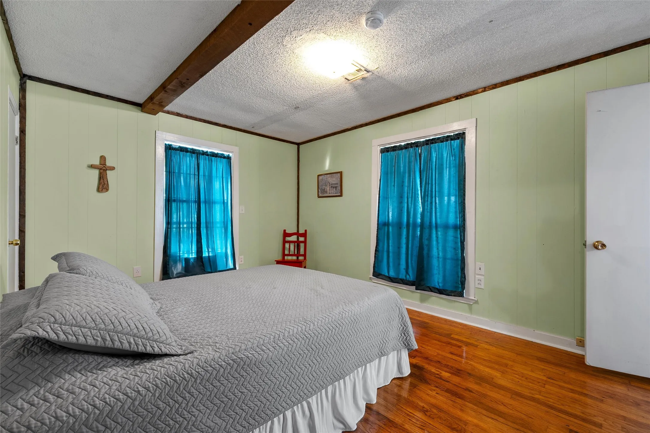 Single Family Residence For Sale in Mc Lennan County , 3512 Sleeper Avenue, Waco, Texas 76707, 2 Bedroom, 1 Bathroom, Garage spaces, 1,260 Sqft, built in 1950, mls#21389112, Real Estate Agent in Waco, Homes For Sale in Mc Lennan county, Homes For Sale in Waco, Realtor in Waco Texas, Real Estate Brokerage Independent Realty Texas, Luminita Cordes Realtor