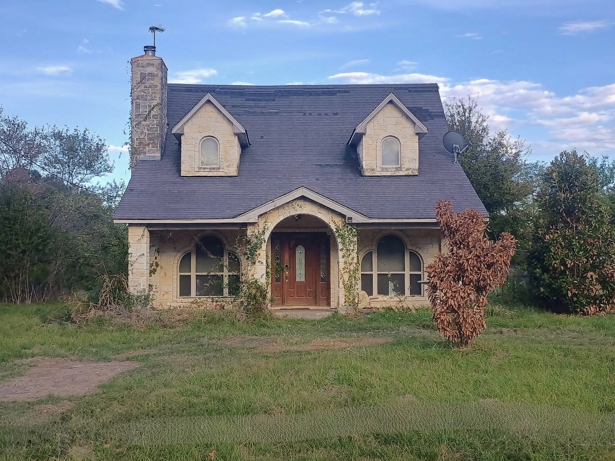Single Family Residence For Sale in Van Zandt County , 10147 SH 198, Canton, Texas 75103, 3 Bedroom, 2 Bathroom, Garage spaces, 1,148 Sqft, built in 2008, mls#21386504, Real Estate Agent in Canton, Homes For Sale in Van Zandt county, Homes For Sale in Canton, Realtor in Canton Texas, Real Estate Brokerage Independent Realty Texas, Luminita Cordes Realtor