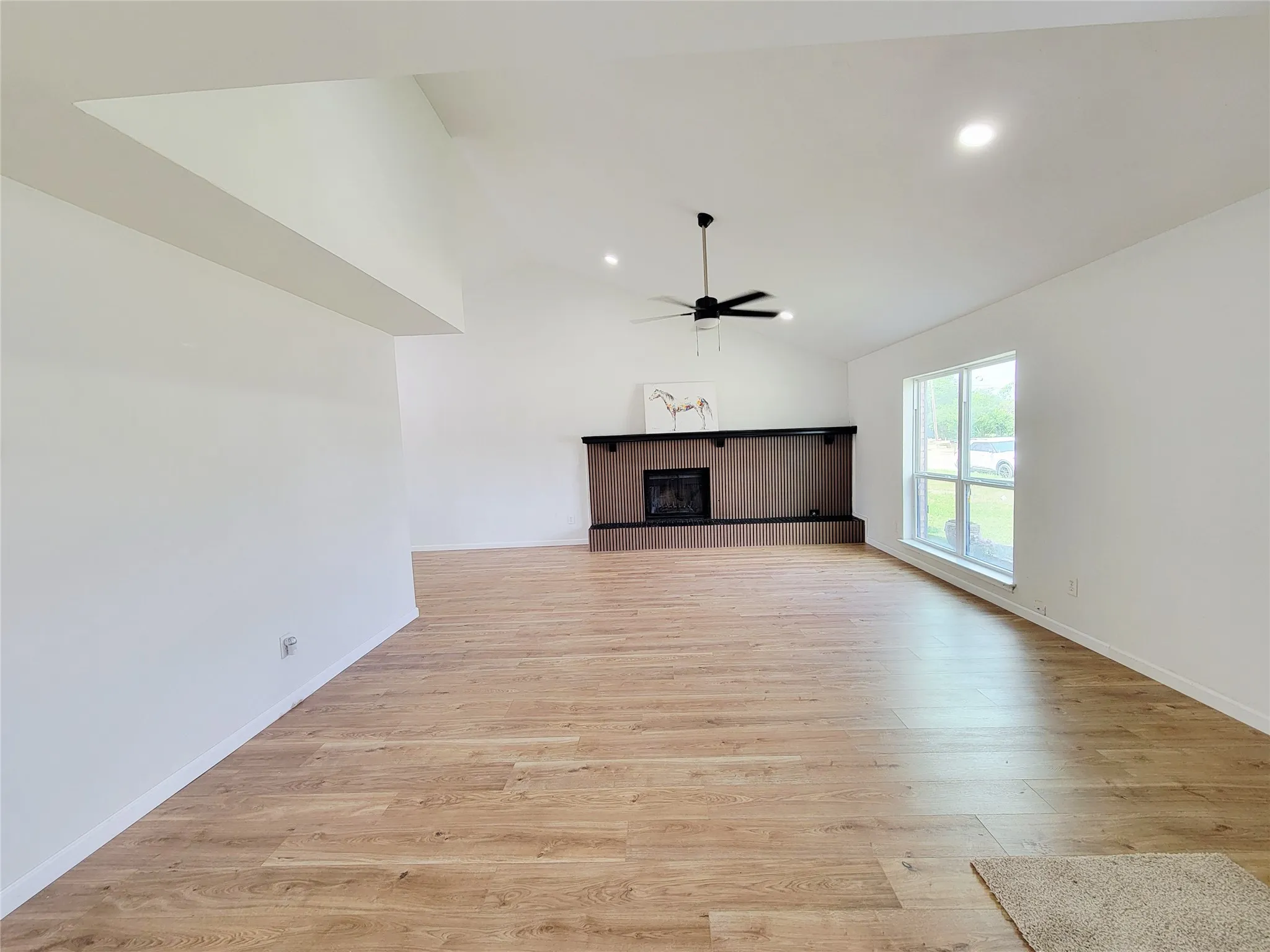Single Family Residence For Sale in Dallas County , 2317 Woodhollow Avenue, Mesquite, Texas 75150, 3 Bedroom, 2 Bathroom, 2 Garage spaces, 2,038 Sqft, built in 1983, mls#21389966, Real Estate Agent in Mesquite, Homes For Sale in Dallas county, Homes For Sale in Mesquite, Realtor in Mesquite Texas, Real Estate Brokerage Independent Realty Texas, Luminita Cordes Realtor