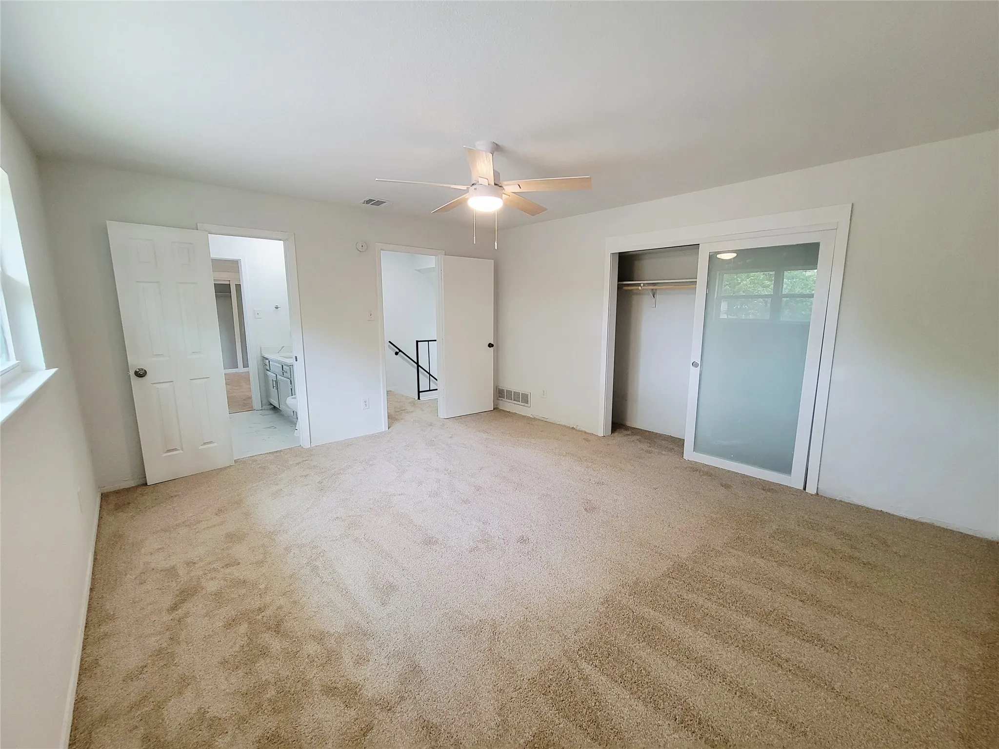 Single Family Residence For Sale in Dallas County , 2317 Woodhollow Avenue, Mesquite, Texas 75150, 3 Bedroom, 2 Bathroom, 2 Garage spaces, 2,038 Sqft, built in 1983, mls#21389966, Real Estate Agent in Mesquite, Homes For Sale in Dallas county, Homes For Sale in Mesquite, Realtor in Mesquite Texas, Real Estate Brokerage Independent Realty Texas, Luminita Cordes Realtor