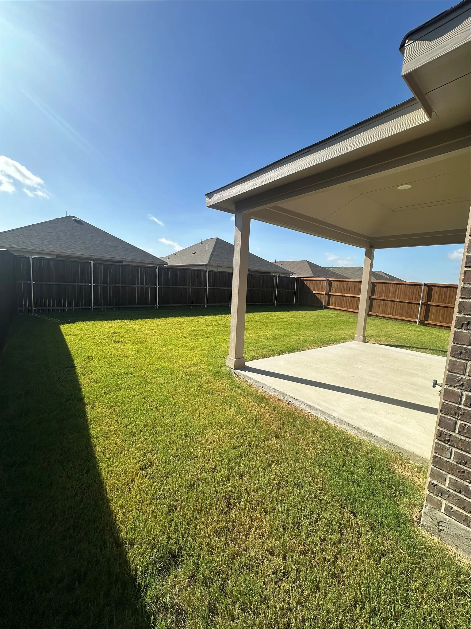Single Family Residence For Rent in Kaufman County , 1350 Eldridge Pond Street, Forney, Texas 75126, 3 Bedroom, 3 Bathroom, 2 Garage spaces, 2,093 Sqft, built in 2026, mls#21384307, Real Estate Agent in Forney, Homes For Rent in Kaufman county, Homes For Rent in Forney, Realtor in Forney Texas, Real Estate Brokerage Independent Realty Texas, Luminita Cordes Realtor