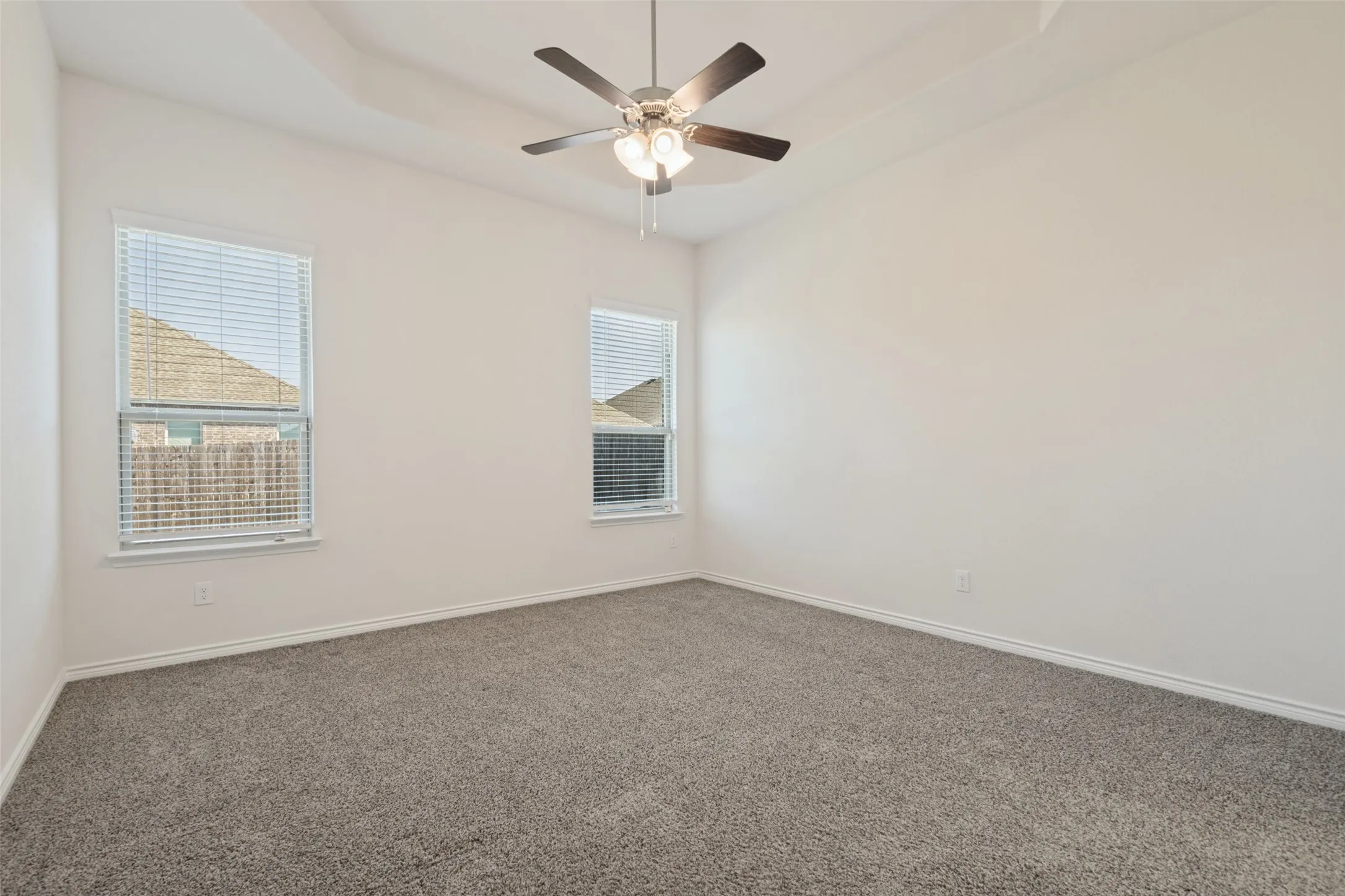 Single Family Residence For Sale in Kaufman County , 4108 Ellinger Drive, Heath, Texas 75126, 4 Bedroom, 2 Bathroom, 2 Garage spaces, 2,095 Sqft, built in 2022, mls#21389978, Real Estate Agent in Heath, Homes For Sale in Kaufman county, Homes For Sale in Heath, Realtor in Heath Texas, Real Estate Brokerage Independent Realty Texas, Luminita Cordes Realtor
