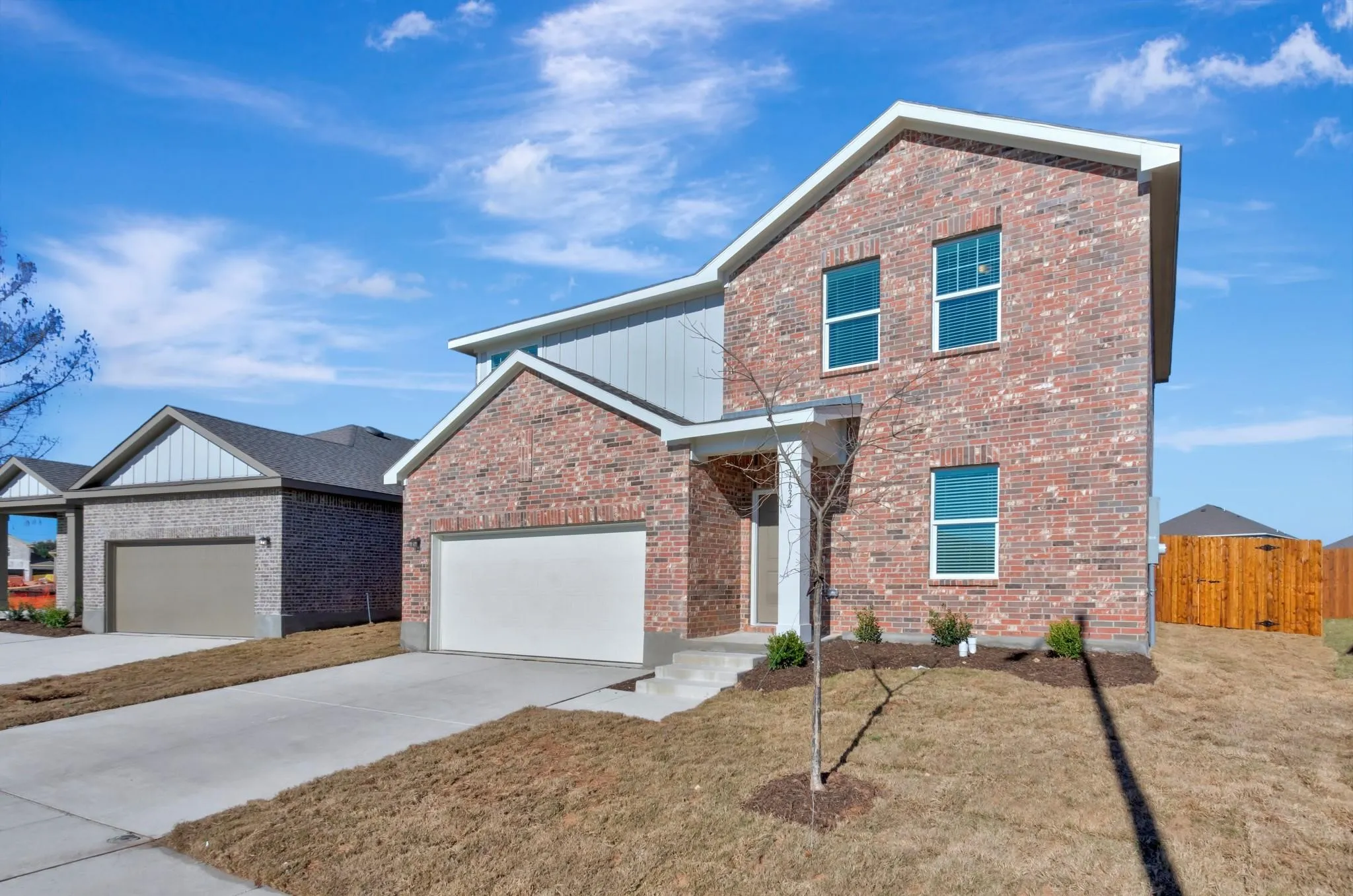 Single Family Residence For Rent in Tarrant County , 1632 Escondido Drive, Fort Worth, Texas 76052, 4 Bedroom, 3 Bathroom, 2 Garage spaces, 2,166 Sqft, built in 2021, mls#21389984, Real Estate Agent in Fort Worth, Homes For Rent in Tarrant county, Homes For Rent in Fort Worth, Realtor in Fort Worth Texas, Real Estate Brokerage Independent Realty Texas, Luminita Cordes Realtor