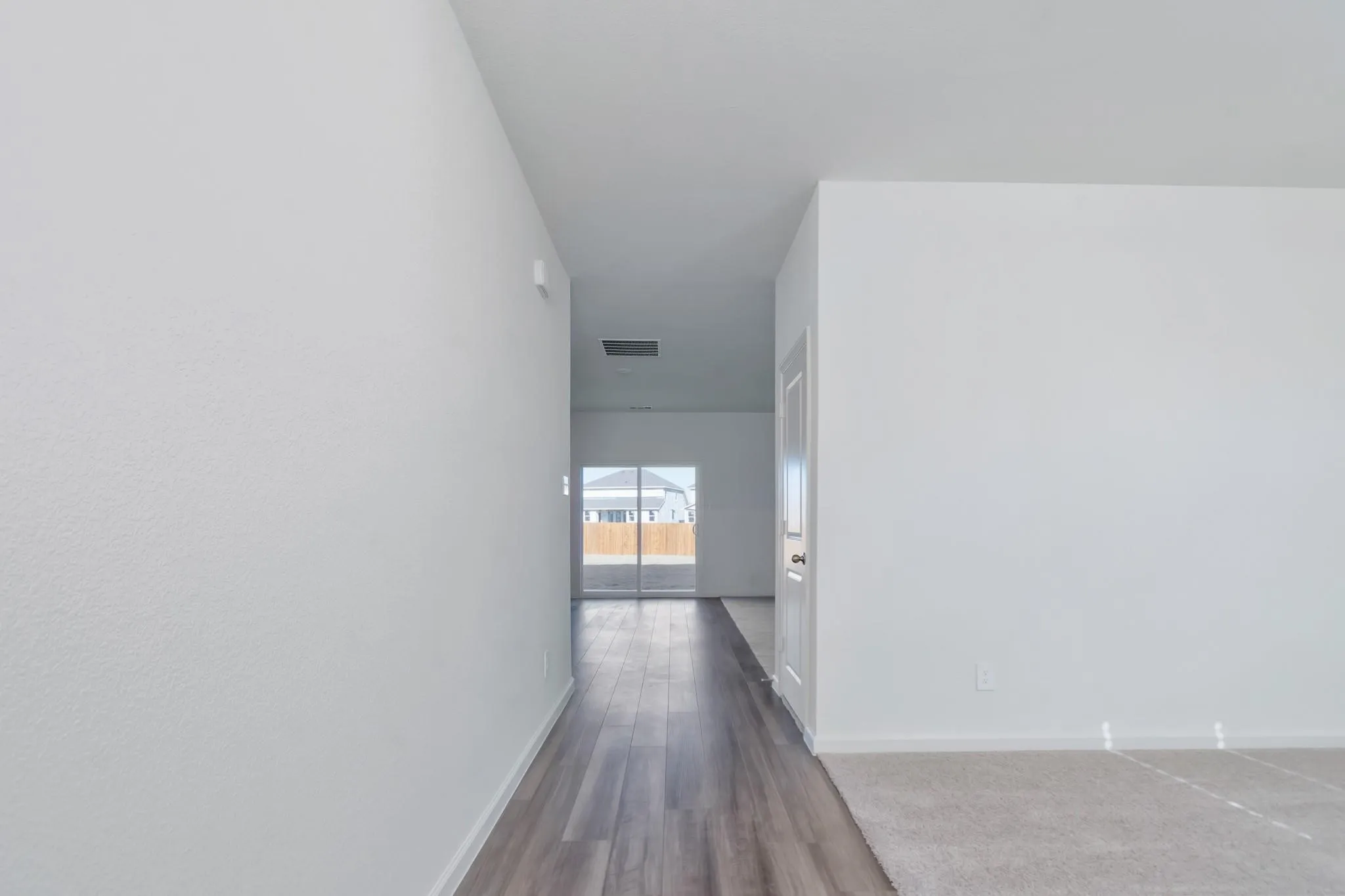 Single Family Residence For Rent in Tarrant County , 1632 Escondido Drive, Fort Worth, Texas 76052, 4 Bedroom, 3 Bathroom, 2 Garage spaces, 2,166 Sqft, built in 2021, mls#21389984, Real Estate Agent in Fort Worth, Homes For Rent in Tarrant county, Homes For Rent in Fort Worth, Realtor in Fort Worth Texas, Real Estate Brokerage Independent Realty Texas, Luminita Cordes Realtor