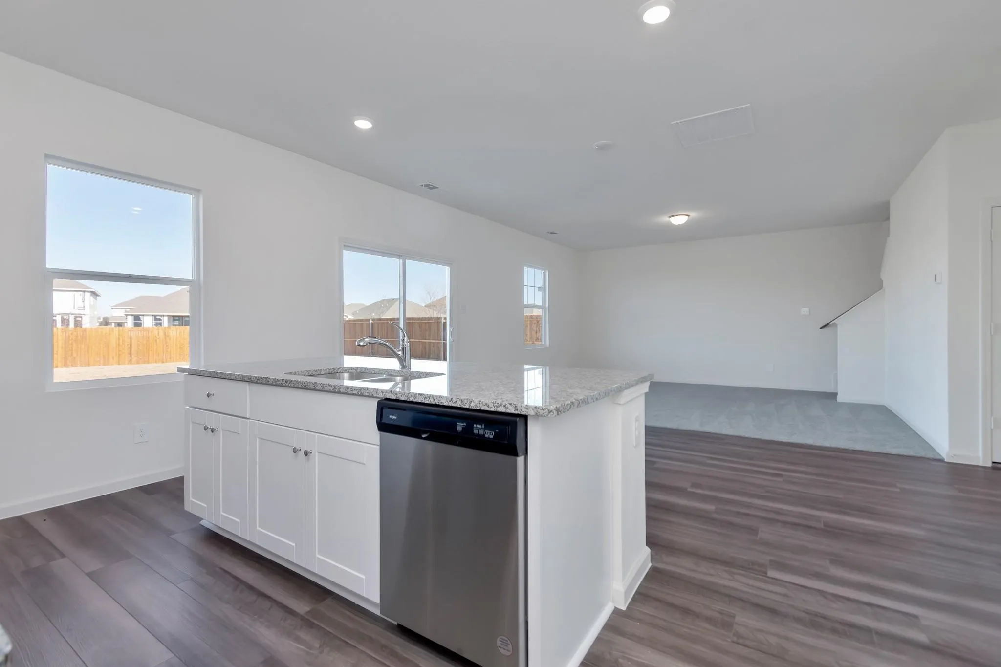 Single Family Residence For Rent in Tarrant County , 1632 Escondido Drive, Fort Worth, Texas 76052, 4 Bedroom, 3 Bathroom, 2 Garage spaces, 2,166 Sqft, built in 2021, mls#21389984, Real Estate Agent in Fort Worth, Homes For Rent in Tarrant county, Homes For Rent in Fort Worth, Realtor in Fort Worth Texas, Real Estate Brokerage Independent Realty Texas, Luminita Cordes Realtor