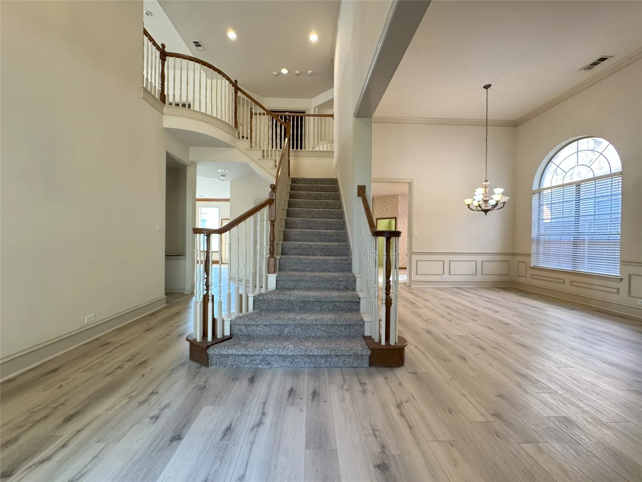 Single Family Residence For Rent in Collin County , 4112 Hearthlight Court, Plano, Texas 75024, 4 Bedroom, 4 Bathroom, 2 Garage spaces, 3,732 Sqft, built in 2002, mls#21389986, Real Estate Agent in Plano, Homes For Rent in Collin county, Homes For Rent in Plano, Realtor in Plano Texas, Real Estate Brokerage Independent Realty Texas, Luminita Cordes Realtor