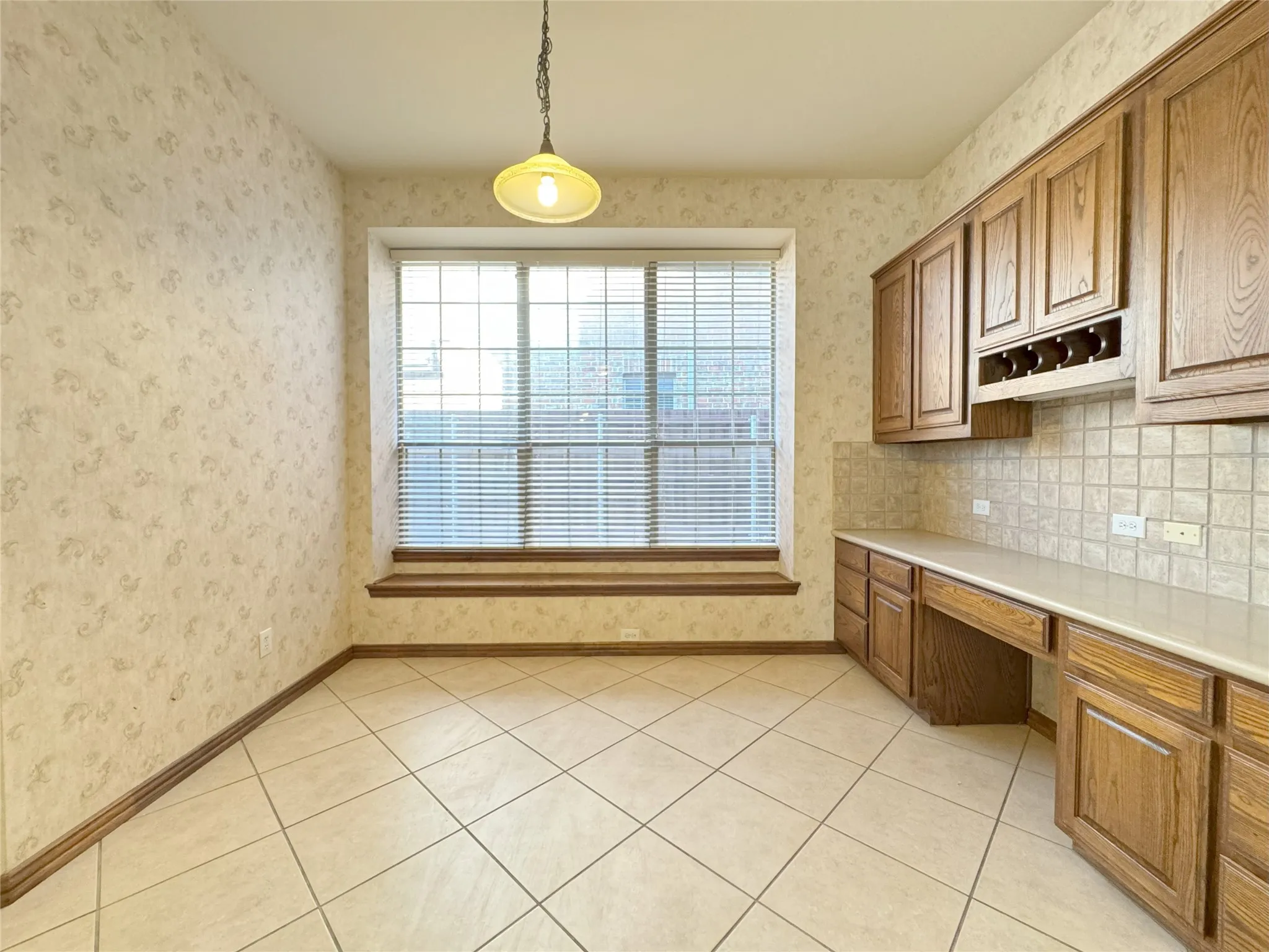 Single Family Residence For Rent in Collin County , 4112 Hearthlight Court, Plano, Texas 75024, 4 Bedroom, 4 Bathroom, 2 Garage spaces, 3,732 Sqft, built in 2002, mls#21389986, Real Estate Agent in Plano, Homes For Rent in Collin county, Homes For Rent in Plano, Realtor in Plano Texas, Real Estate Brokerage Independent Realty Texas, Luminita Cordes Realtor