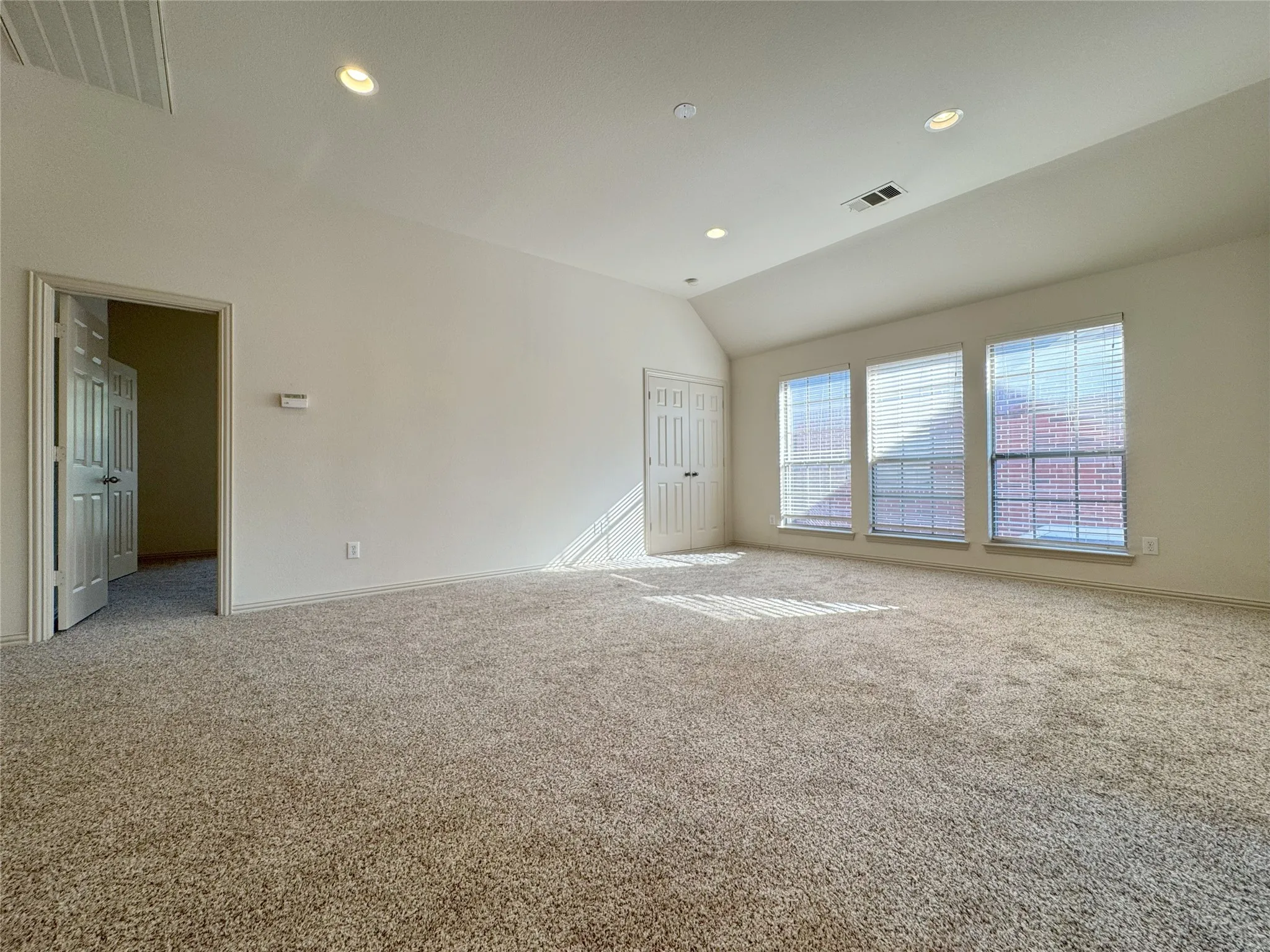Single Family Residence For Rent in Collin County , 4112 Hearthlight Court, Plano, Texas 75024, 4 Bedroom, 4 Bathroom, 2 Garage spaces, 3,732 Sqft, built in 2002, mls#21389986, Real Estate Agent in Plano, Homes For Rent in Collin county, Homes For Rent in Plano, Realtor in Plano Texas, Real Estate Brokerage Independent Realty Texas, Luminita Cordes Realtor