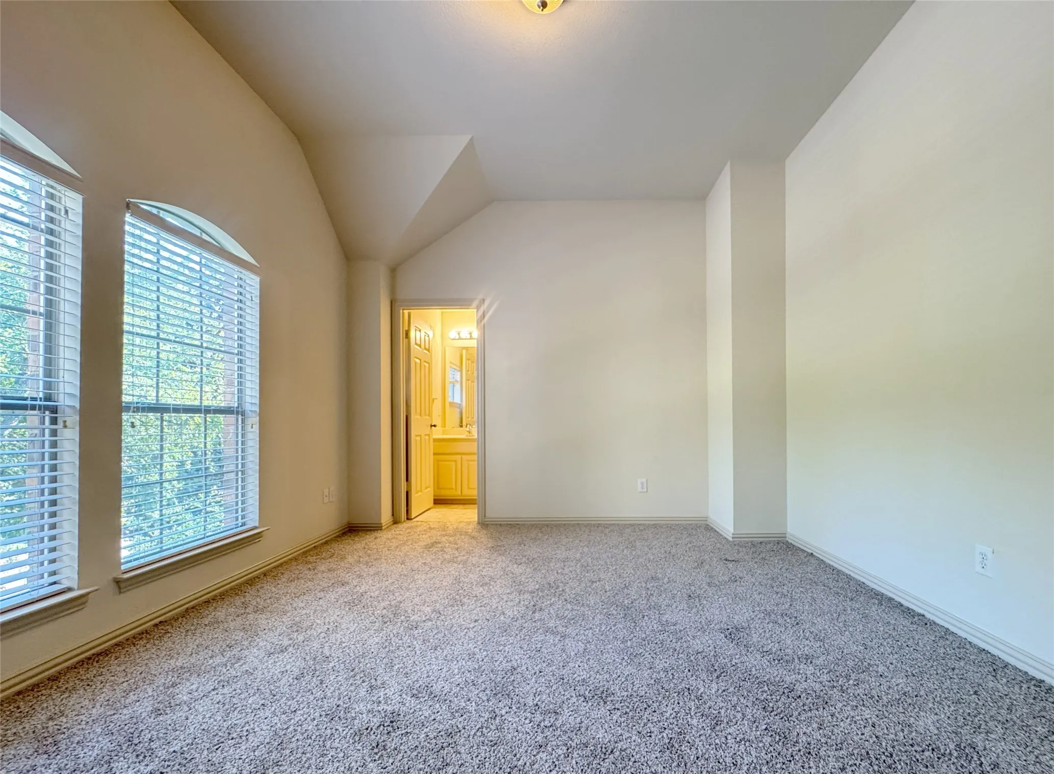 Single Family Residence For Rent in Collin County , 4112 Hearthlight Court, Plano, Texas 75024, 4 Bedroom, 4 Bathroom, 2 Garage spaces, 3,732 Sqft, built in 2002, mls#21389986, Real Estate Agent in Plano, Homes For Rent in Collin county, Homes For Rent in Plano, Realtor in Plano Texas, Real Estate Brokerage Independent Realty Texas, Luminita Cordes Realtor